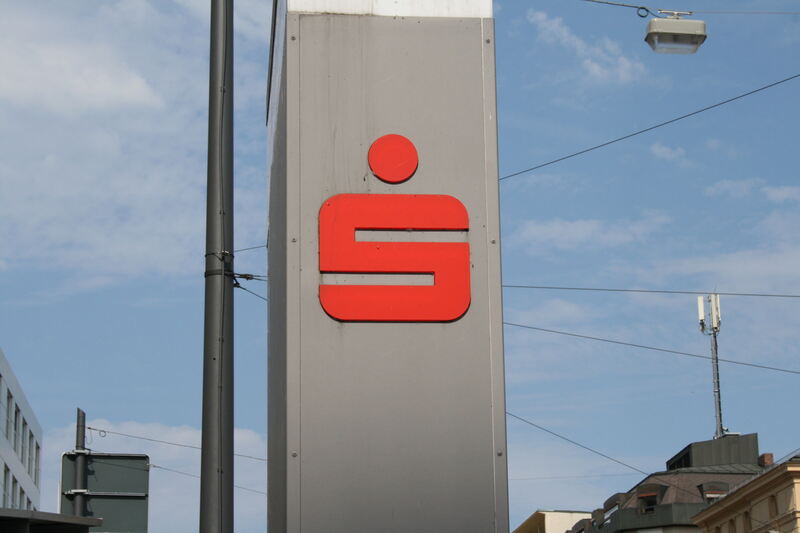 Stadtsparkasse Augsburg strukturiert Friedberger Geschäftsstellen neu ...