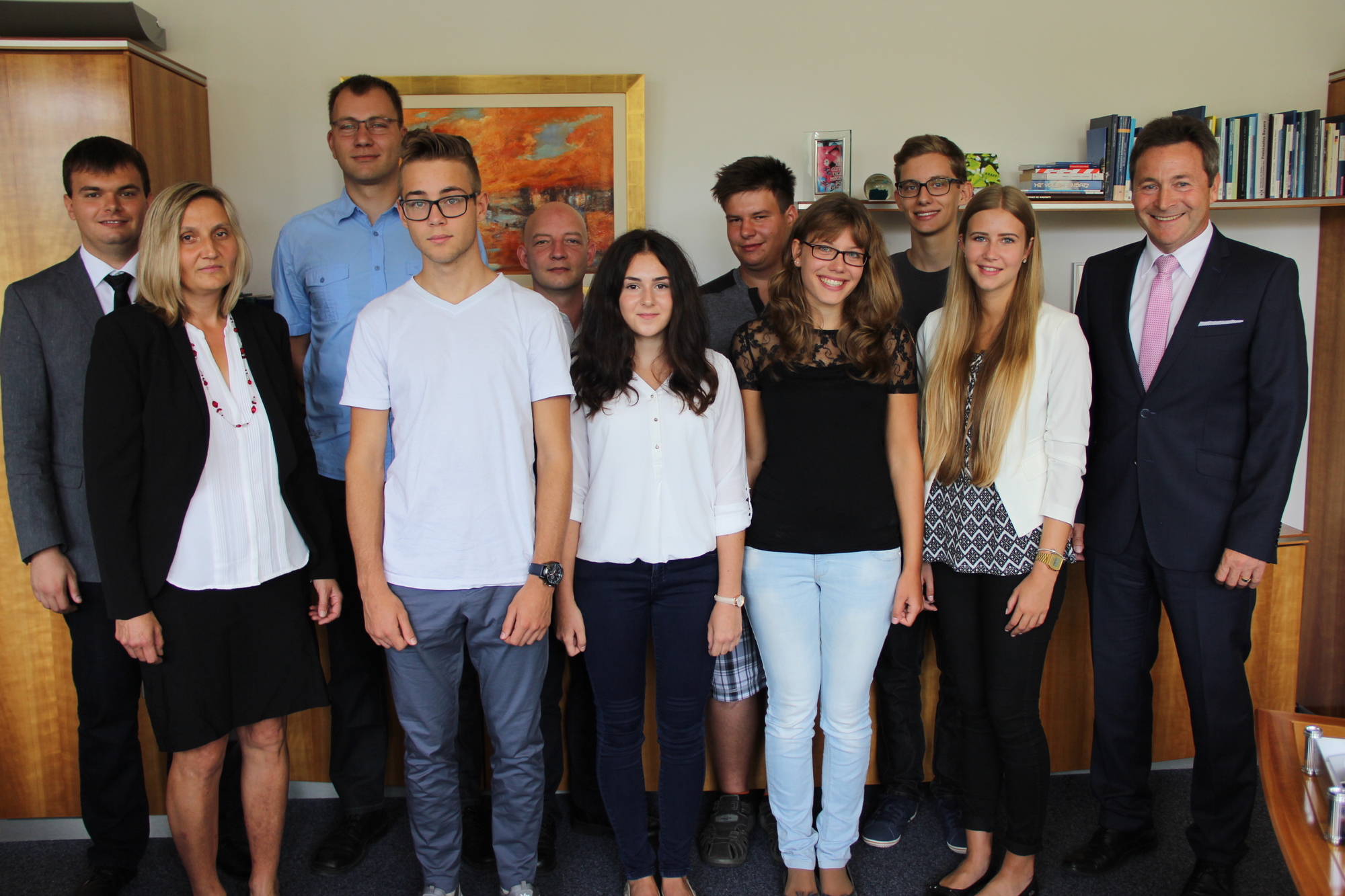 Ausbildungsstart auch im Landratsamt Dillingen. Foto: LRA Dillingen