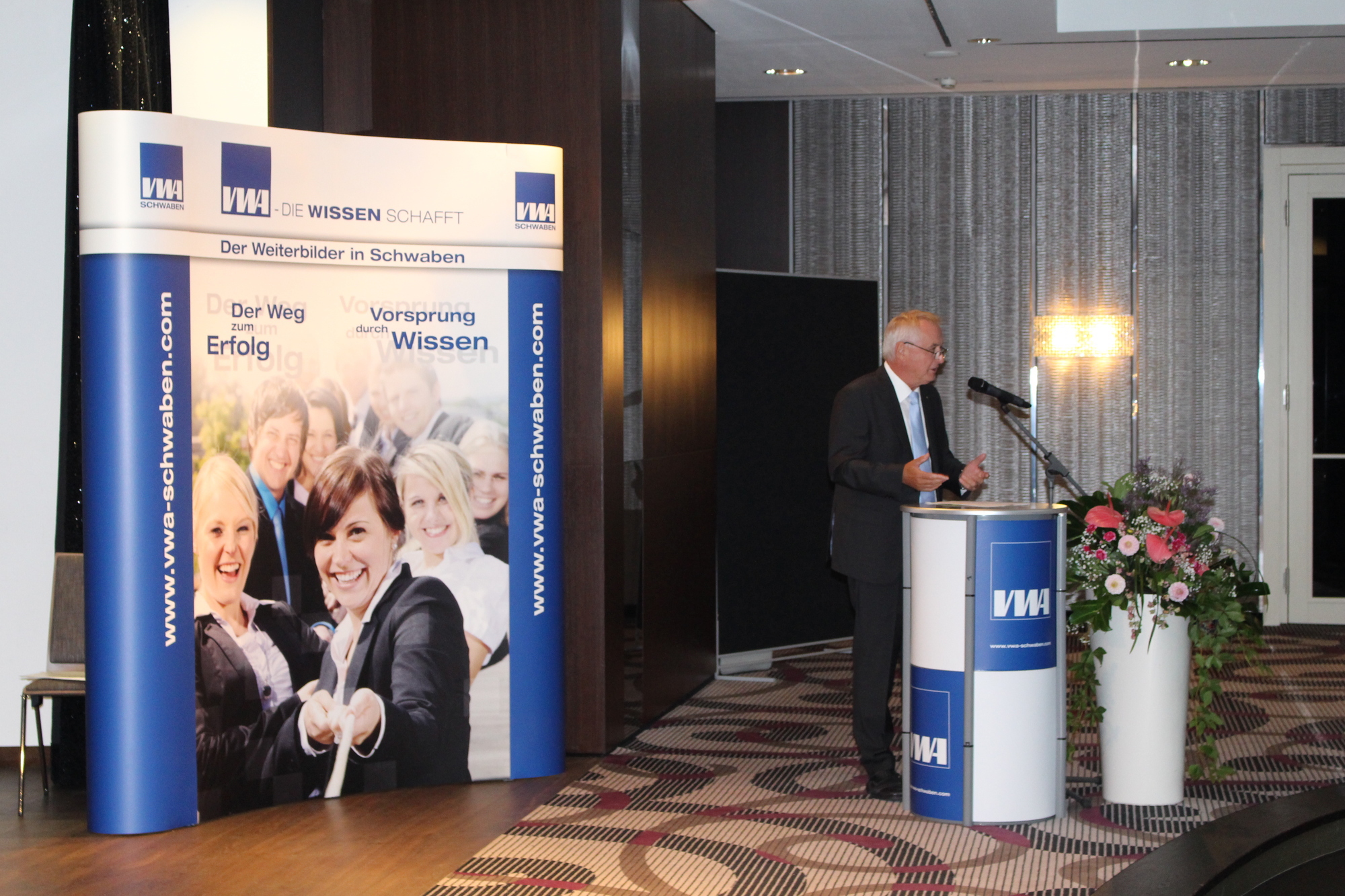 Das 90-jährige Jubiläum der VWA Schwaben wurde im Steigenberger Hotel Drei Mohren gefeiert. Foto: B4B WIRTSCHAFTSLEBEN SCHWABEN