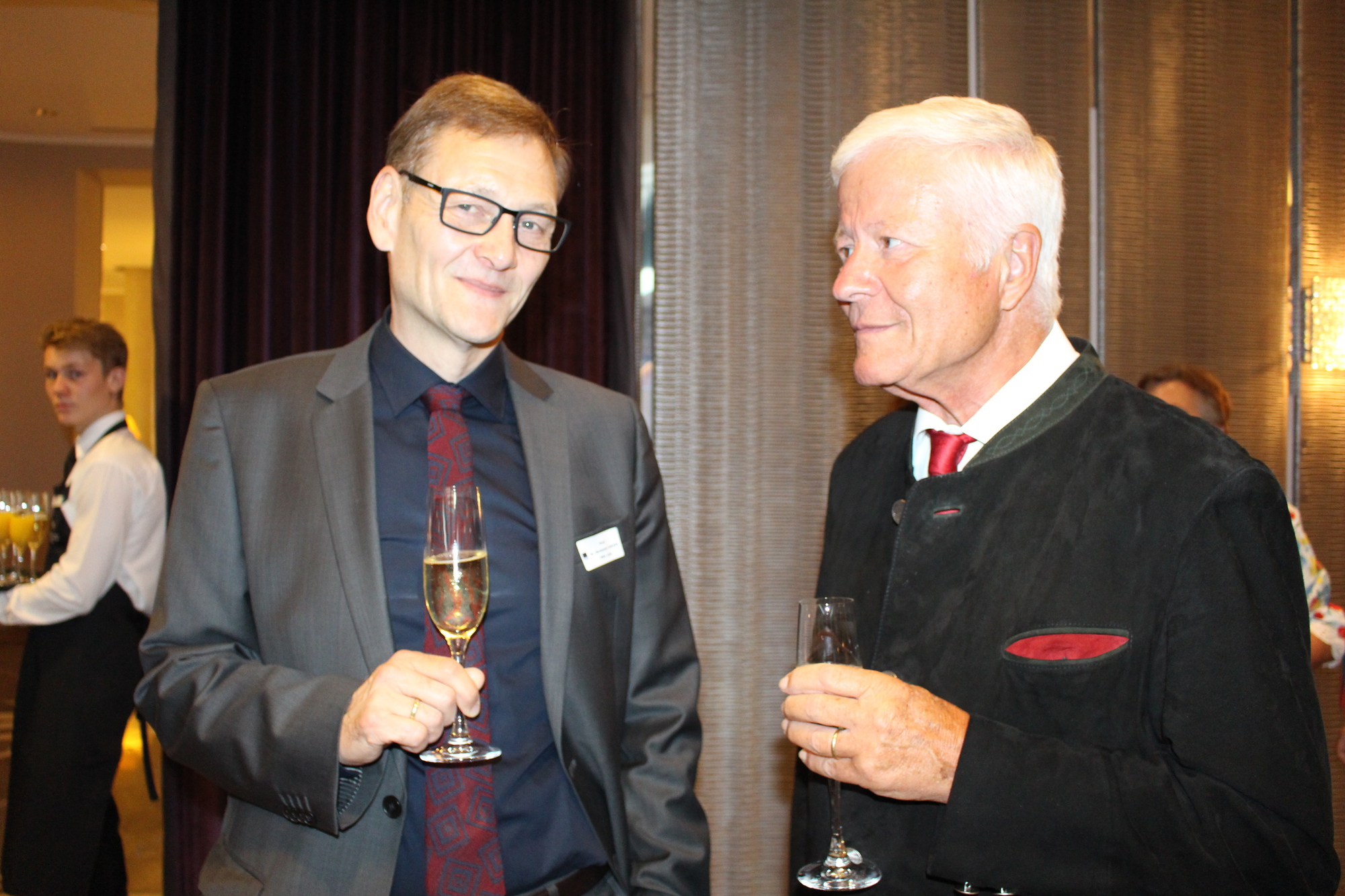 Das 90-jährige Jubiläum der VWA Schwaben wurde im Steigenberger Hotel Drei Mohren gefeiert. Foto: B4B WIRTSCHAFTSLEBEN SCHWABEN