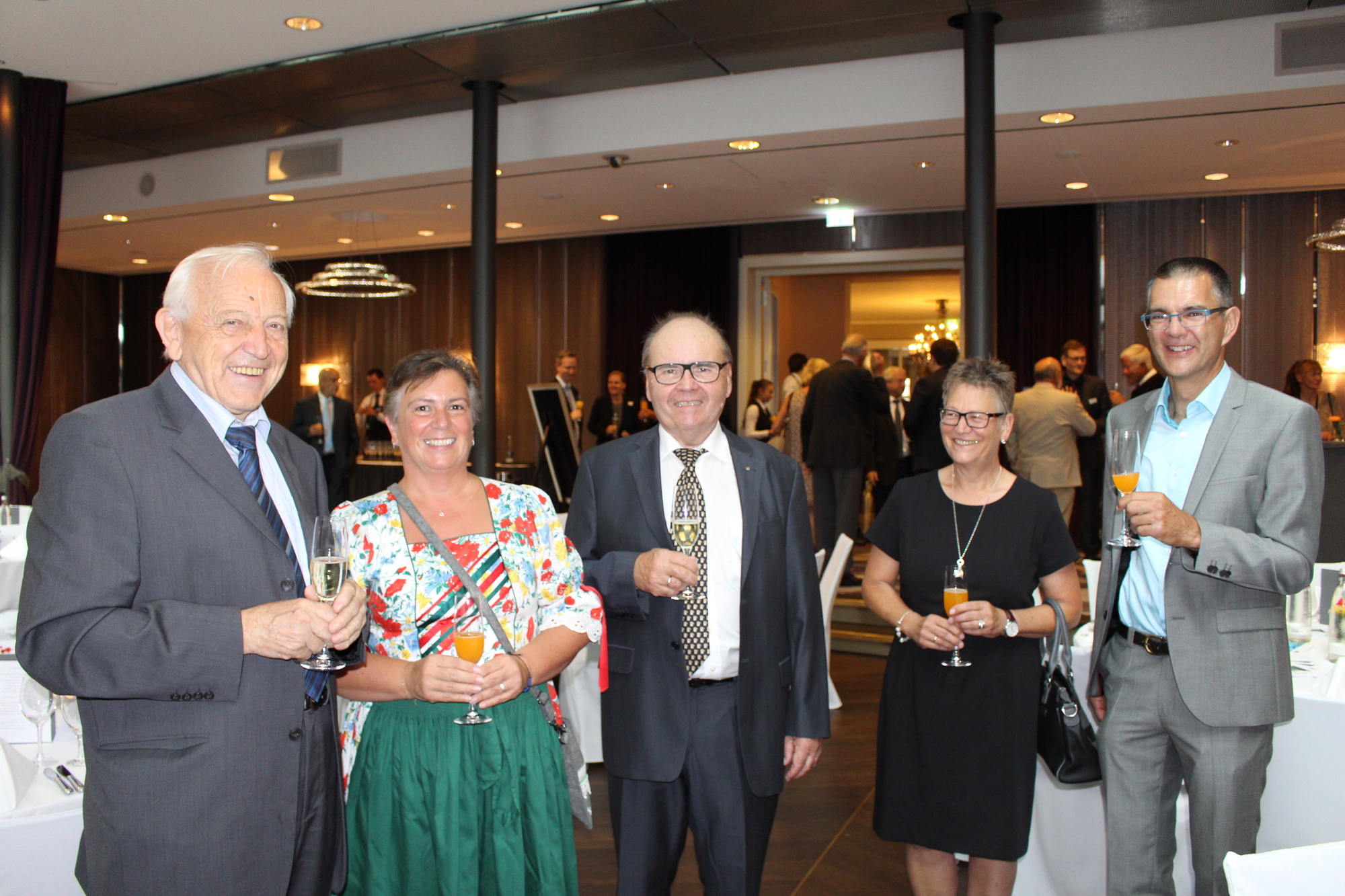 Das 90-jährige Jubiläum der VWA Schwaben wurde im Steigenberger Hotel Drei Mohren gefeiert. Foto: B4B WIRTSCHAFTSLEBEN SCHWABEN