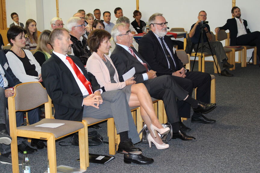 218340_1_gallerydetail_humedica begruesste rund 100 gaeste zum unternehmertag foto b4b w