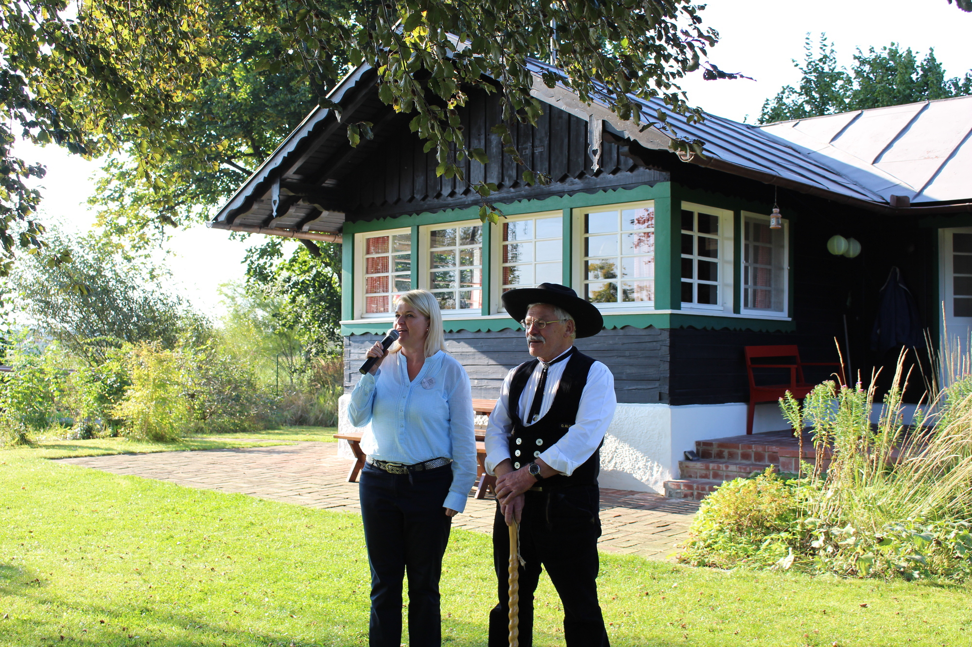 Auf Zeitreise durch die Firmengeschichte: 2016 feiert Baufritz 120-jähriges Jubiläum. Foto: B4B WIRTSCHAFTSLEBEN SCHWABEN