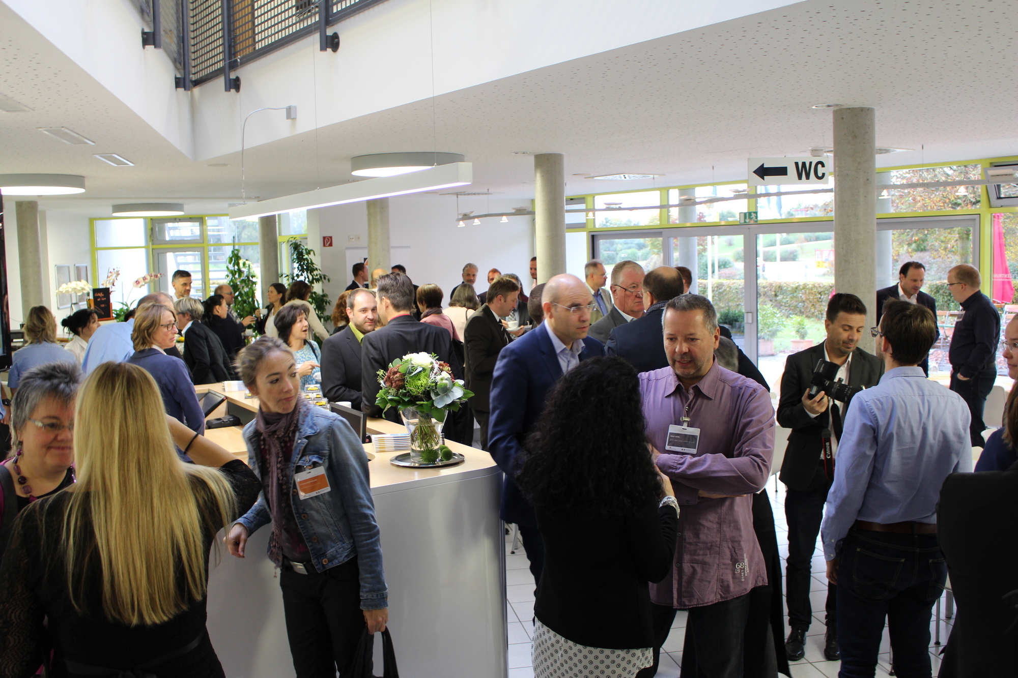 Das 9. vmm Mittelstandsfrühstück fand im ADAC Fahrsicherheitszentrum statt. Foto: B4B WIRTSCHAFTSLEBEN SCHWABEN