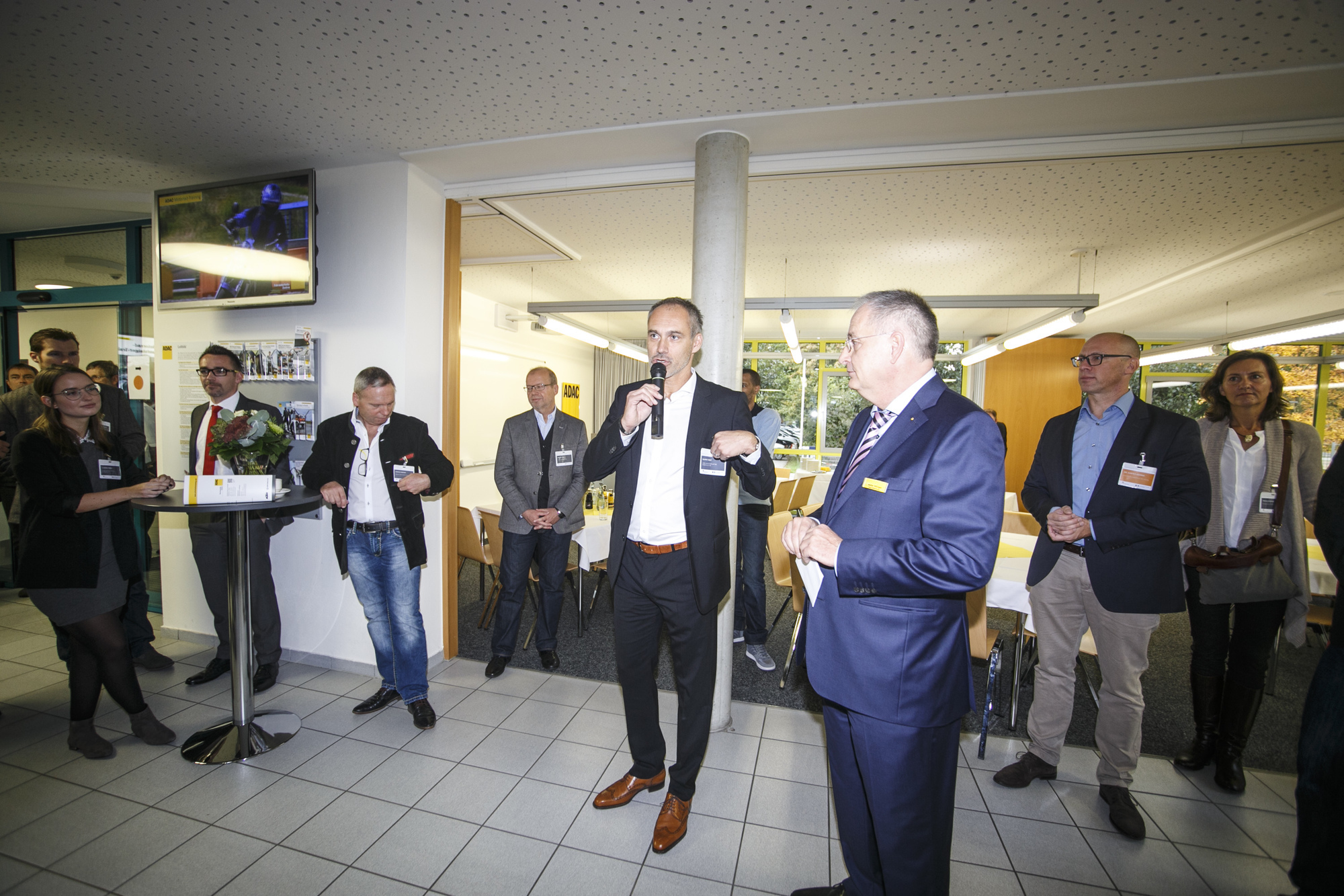 Das 9. vmm Mittelstandsfrühstück fand im ADAC Fahrsicherheitszentrum statt. Foto: B4B WIRTSCHAFTSLEBEN SCHWABEN