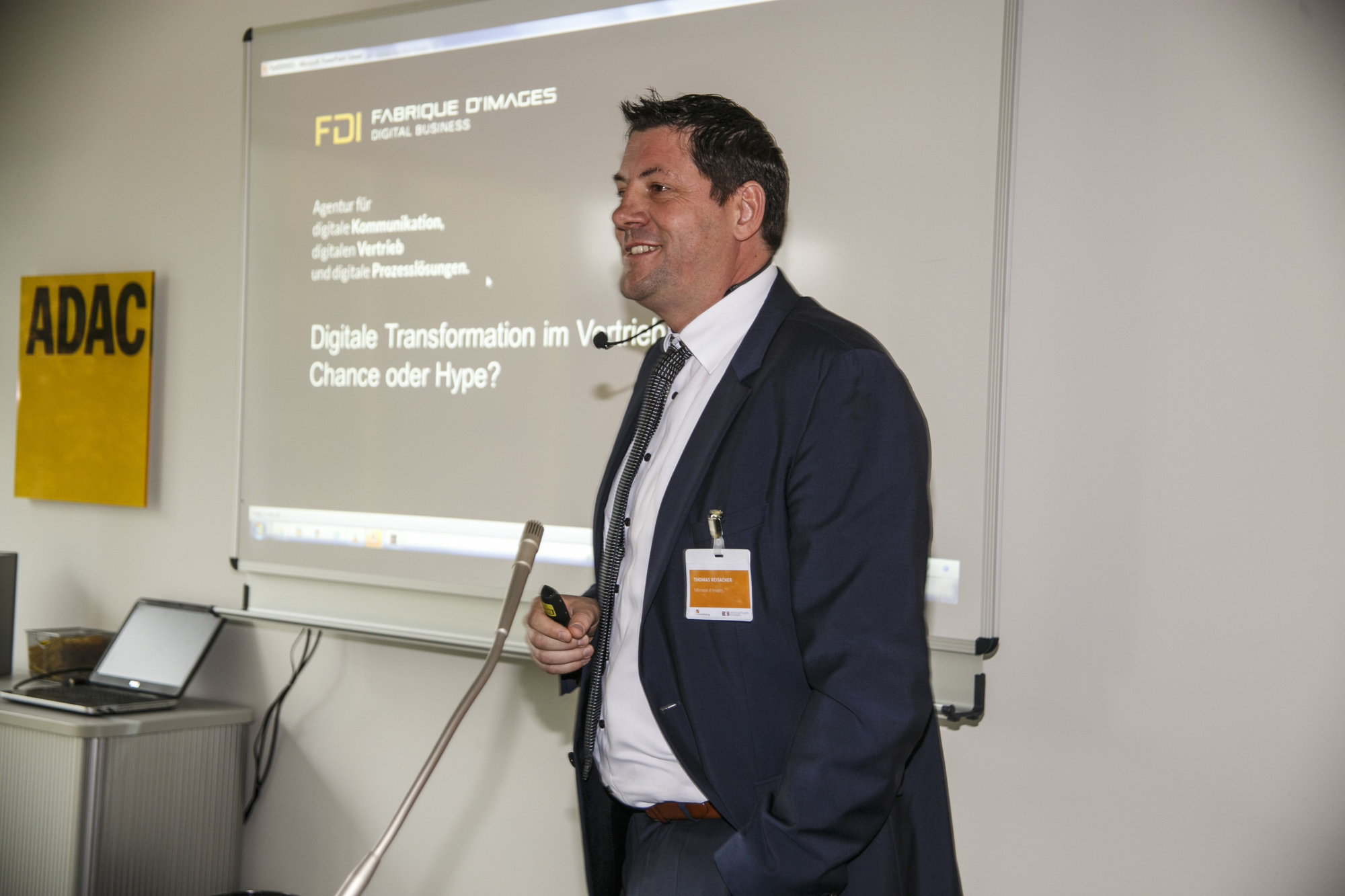 Das 9. vmm Mittelstandsfrühstück fand im ADAC Fahrsicherheitszentrum statt. Foto: B4B WIRTSCHAFTSLEBEN SCHWABEN
