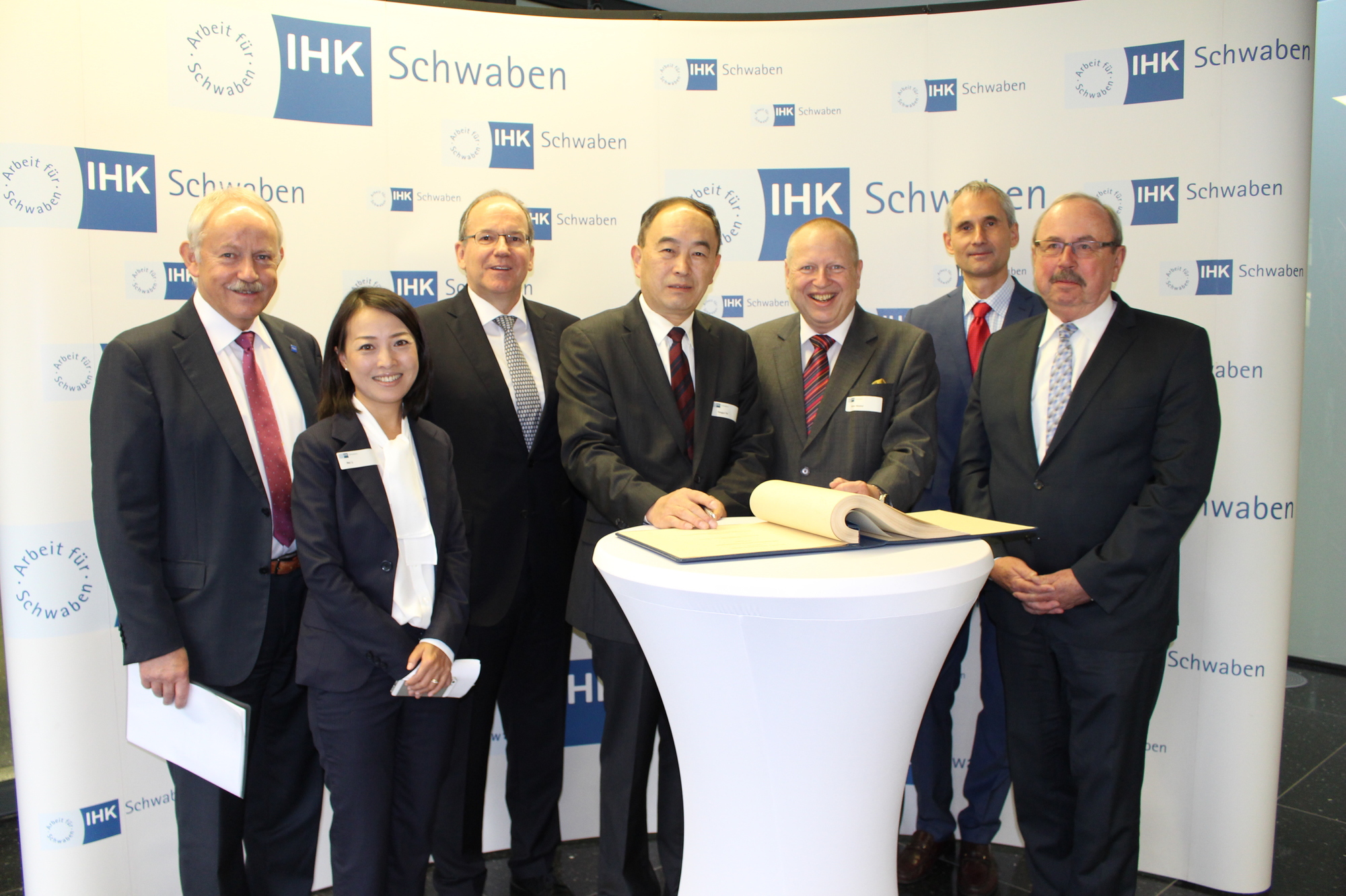 Die IHK hat heute das China Competence Center feierlich eröffnet. Foto: B4B WIRTSCHAFTSLEBEN SCHWABEN