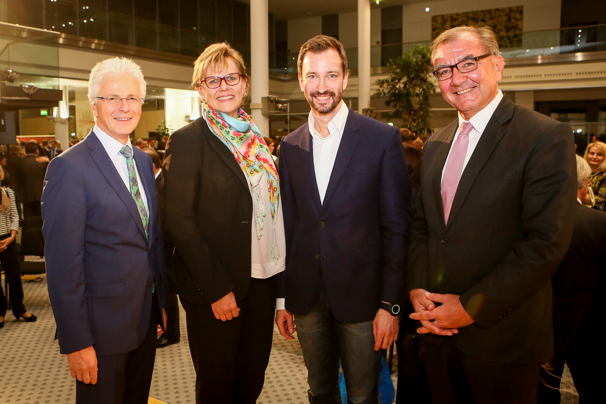 Rolf Settelmeier, Cornelia Kollmer, René Borbonus und Dr. Walter Eschle. Foto: Andreas Emmert
