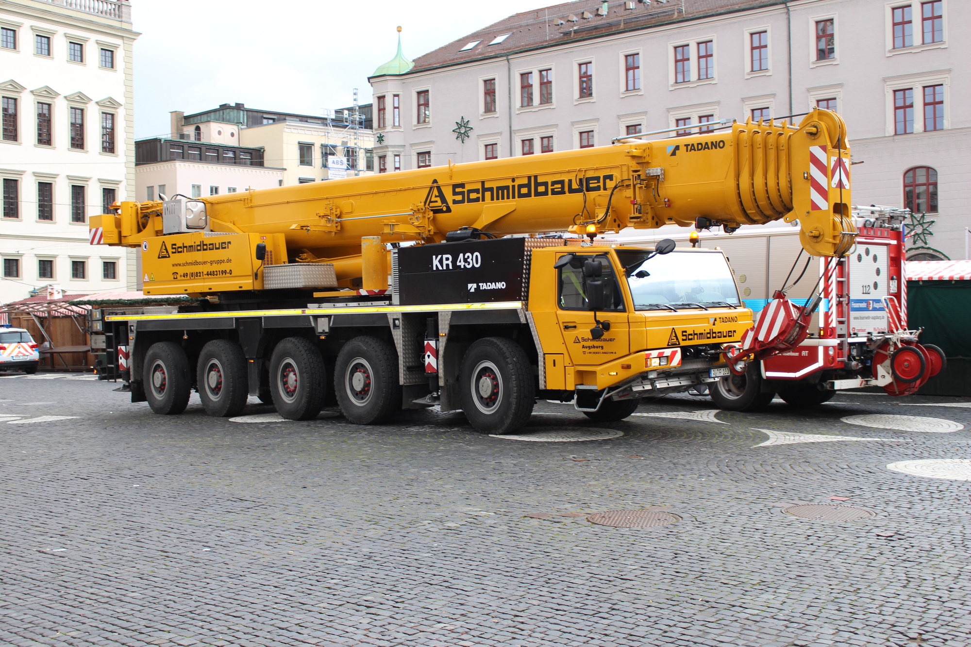 Der Christbaum 2016 in Augsburg. Foto: B4B WIRTSCHAFTSLEBEN SCHWABEN