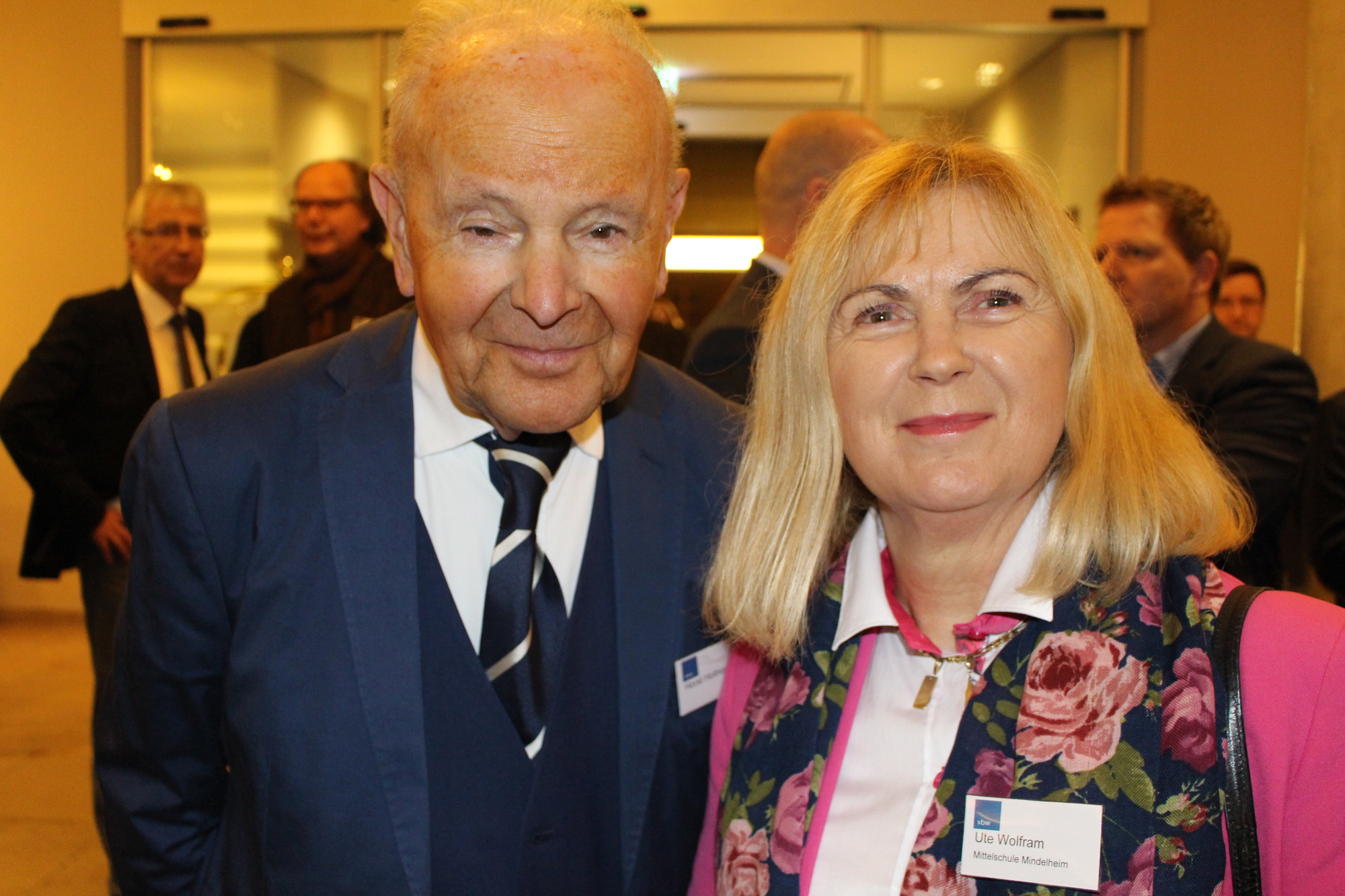 Das 24. vbw Herbstgespräch Schwaben fand am 9. November 2016 statt. Foto: B4B WIRTSCHAFTSLEBEN SCHWABEN