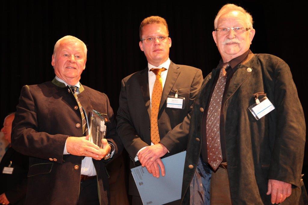 Die GTG Gummitechnik Gundelfingen wurde mit Bayerischem Mittelstandspreis ausgezeichnet. Foto: Mittelstands-Union