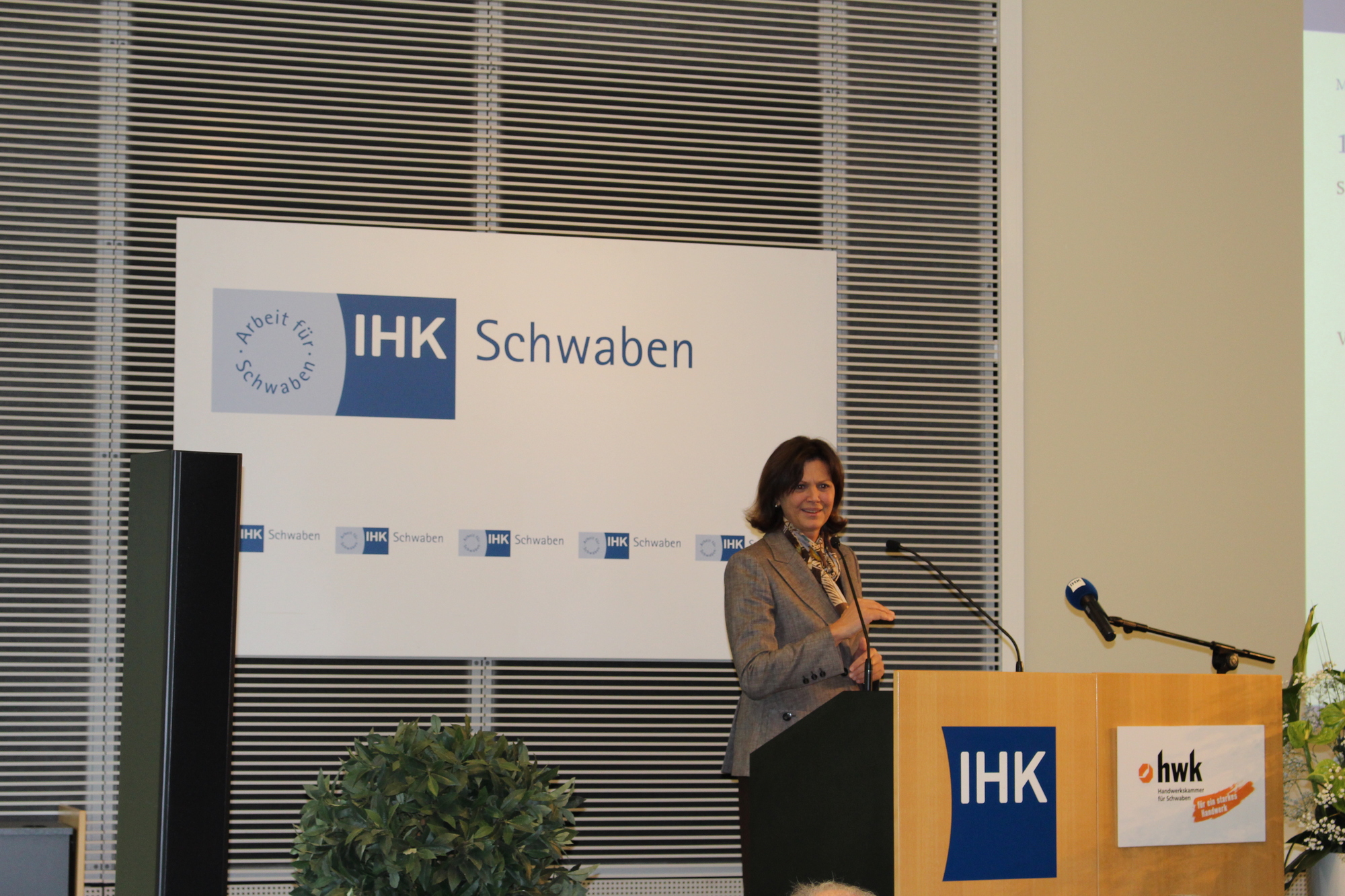 Das 14. Forum Zukunft Schwaben fand am 21. November 2016 in der IHK Schwaben statt. Foto: B4B WIRTSCHAFTSLEBEN SCHWABEN