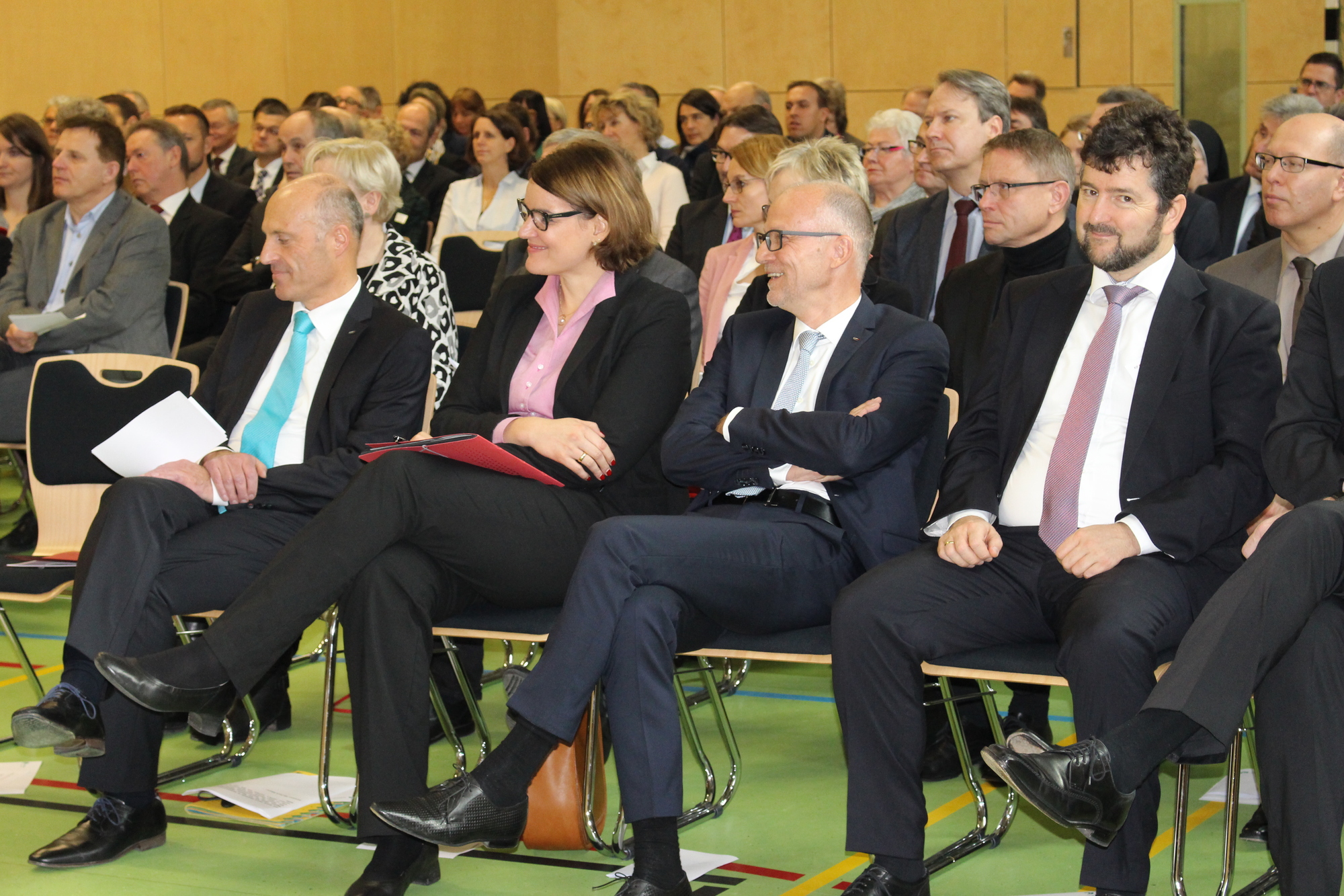 Die Einweihungs-Feier des neuen Hauptgebäudes am Josefinum. Foto: B4B WIRTSCHAFTSLEBEN SCHWABEN