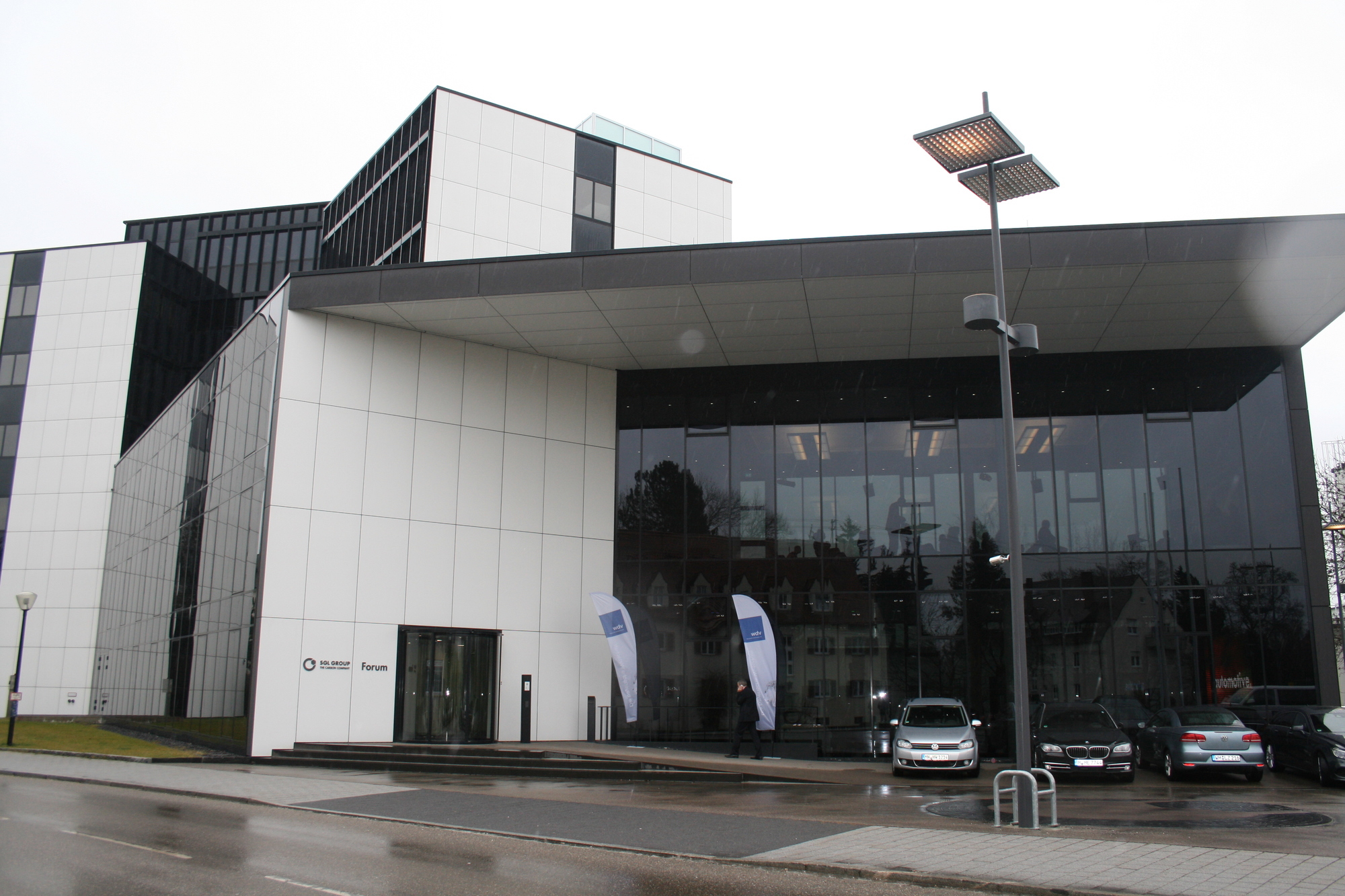 Der SGL-Standort in Meitingen. Foto: B4B WIRTSCHAFTSLEBEN SCHWABEN