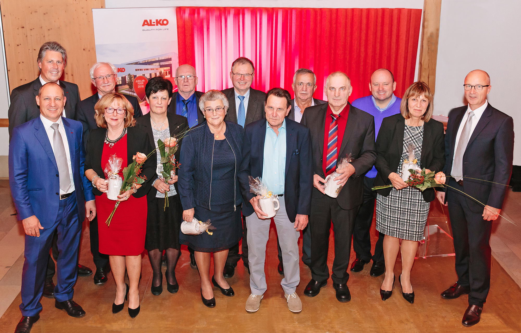 AL-KO verabschiedete 16 Mitarbeiter in den Ruhestand. Foto: AL-KO KOBER SE