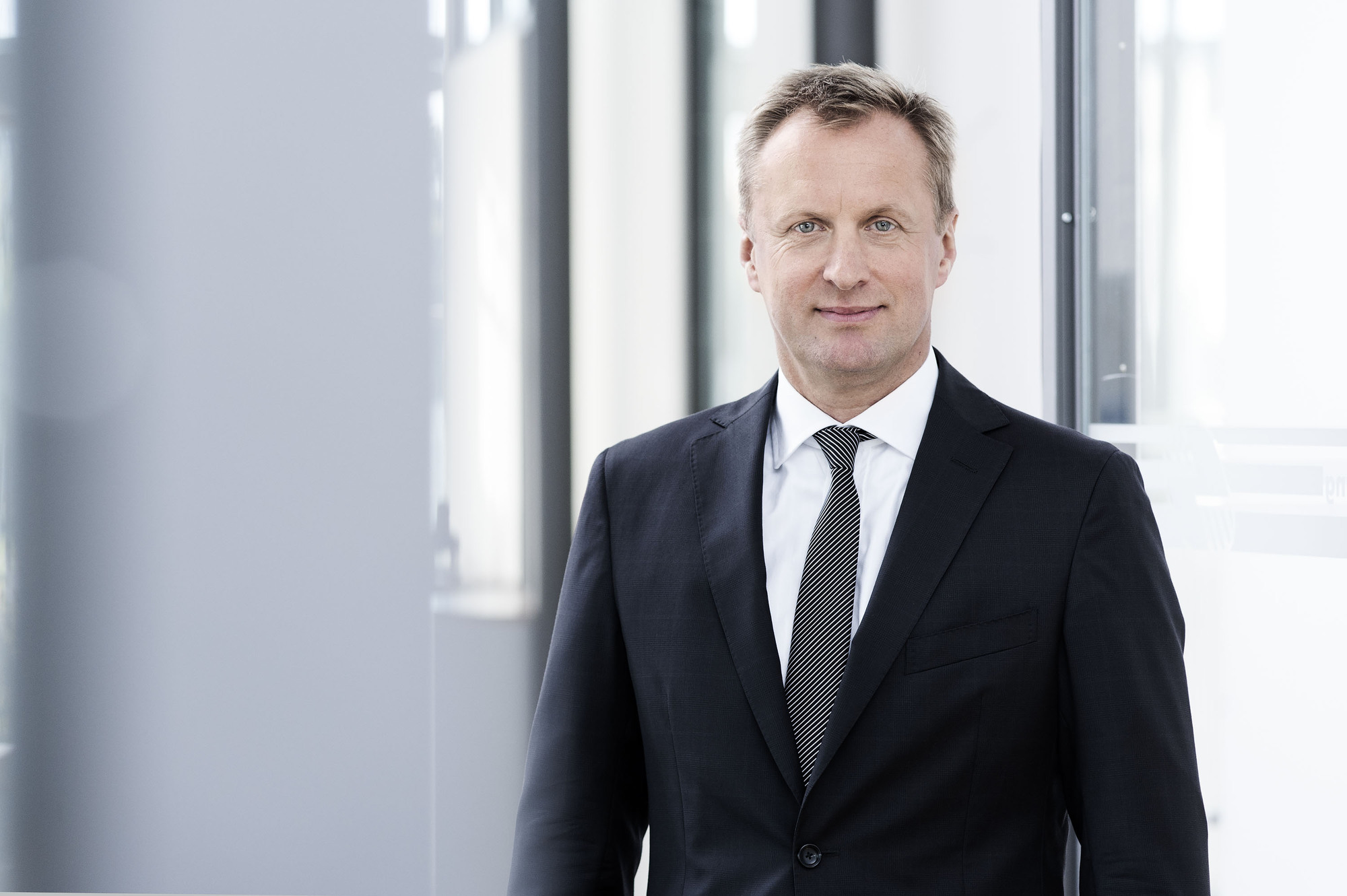 Lothar Holder ist neuer Leiter für das Geschäftsfeld „Airport Technologie“. Foto: Goldhofer-Firmengruppe