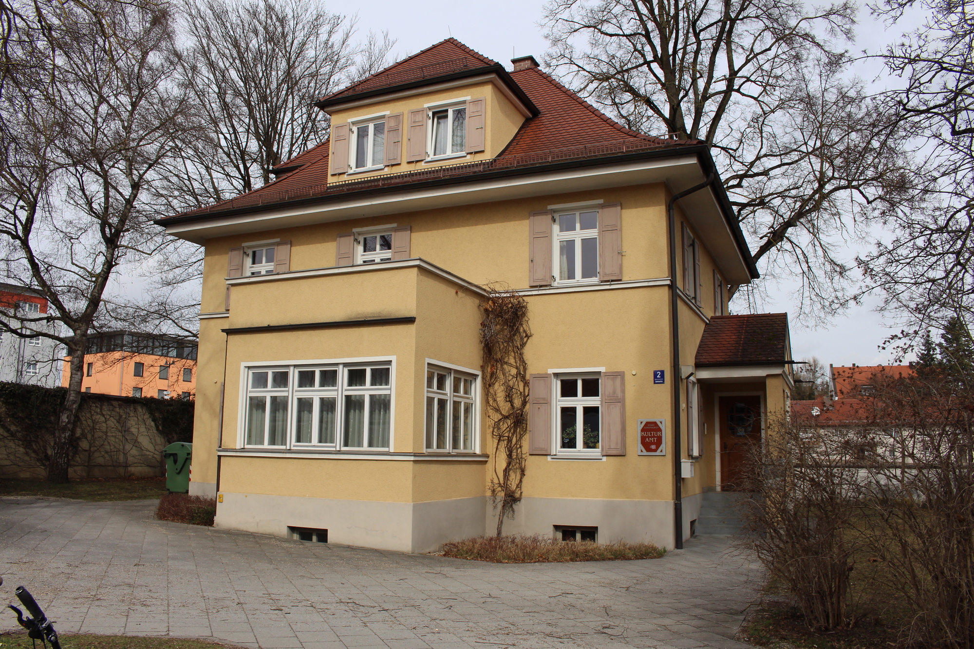 Die Strasser Villa in Gersthofen. Foto: Iris Zeilnhofer/B4B WIRTSCHAFTSLEBEN SCHWABEN