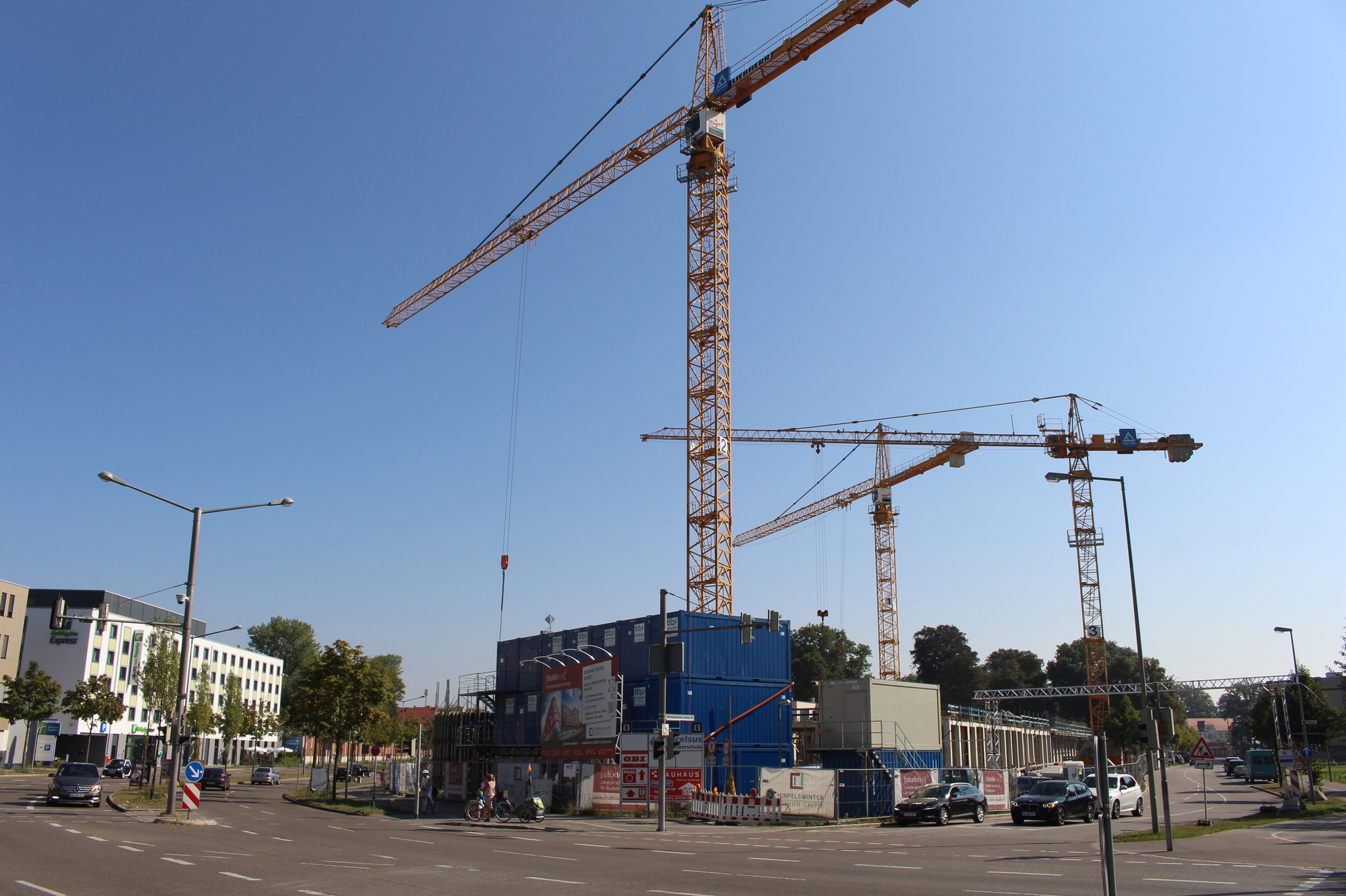 Hinter der City Galerie Augsburg wird seit Monaten an neuen Wohnungen gebaut. Foto: Iris Zeilnhofer/B4B WIRTSCHAFTSLEBEN SCHWABEN