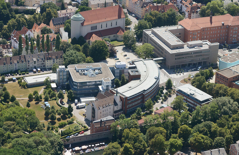 Augsburg Vinzenz Von Paul Platz 1 Augsburger Klinik Vincentinum an Artemed Gruppe verkauft - Augsburg