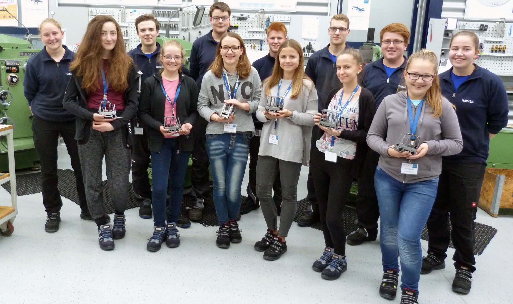 Beim Girls'Day bei HAIMER in Igenhausen. Foto: HAIMER