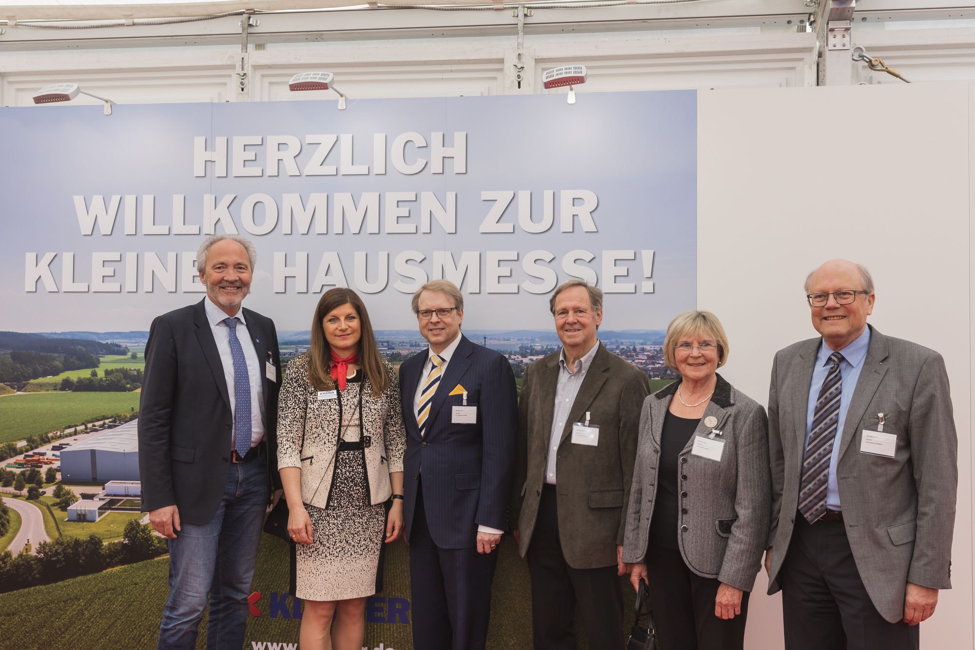 Hans-Joachim Weirather, Brigitte Kleiner, Dr. Stephan Winter, Dr. Hermann Haisch mit Ehefrau und Hans-Georg Wawra. Foto: KLEINER