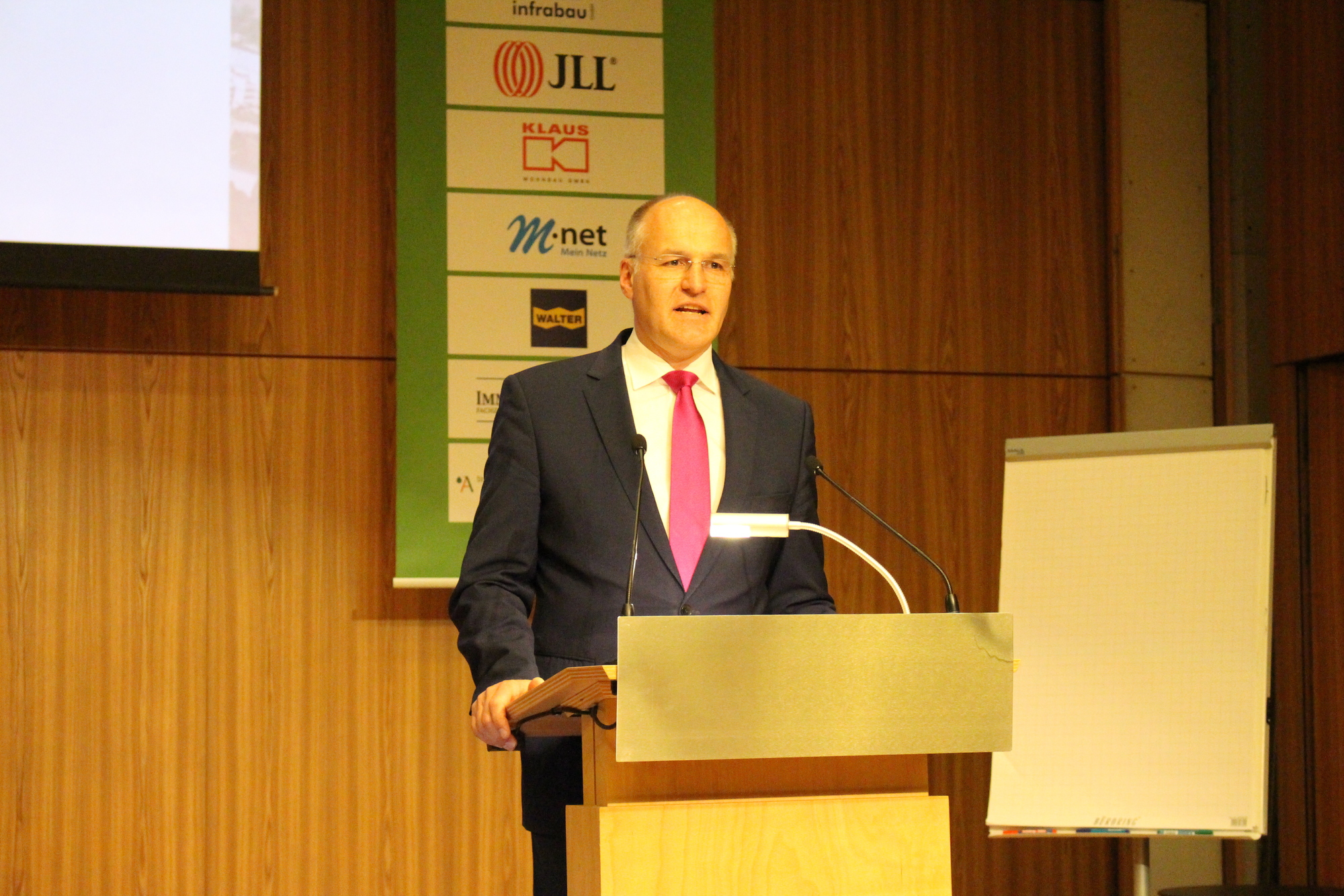 Dr. Kurt Gribl, Oberbürgermeister Stadt Augsburg. Foto: Iris Zeilnhofer/B4B WIRTSCHAFTSLEBEN SCHWABEN