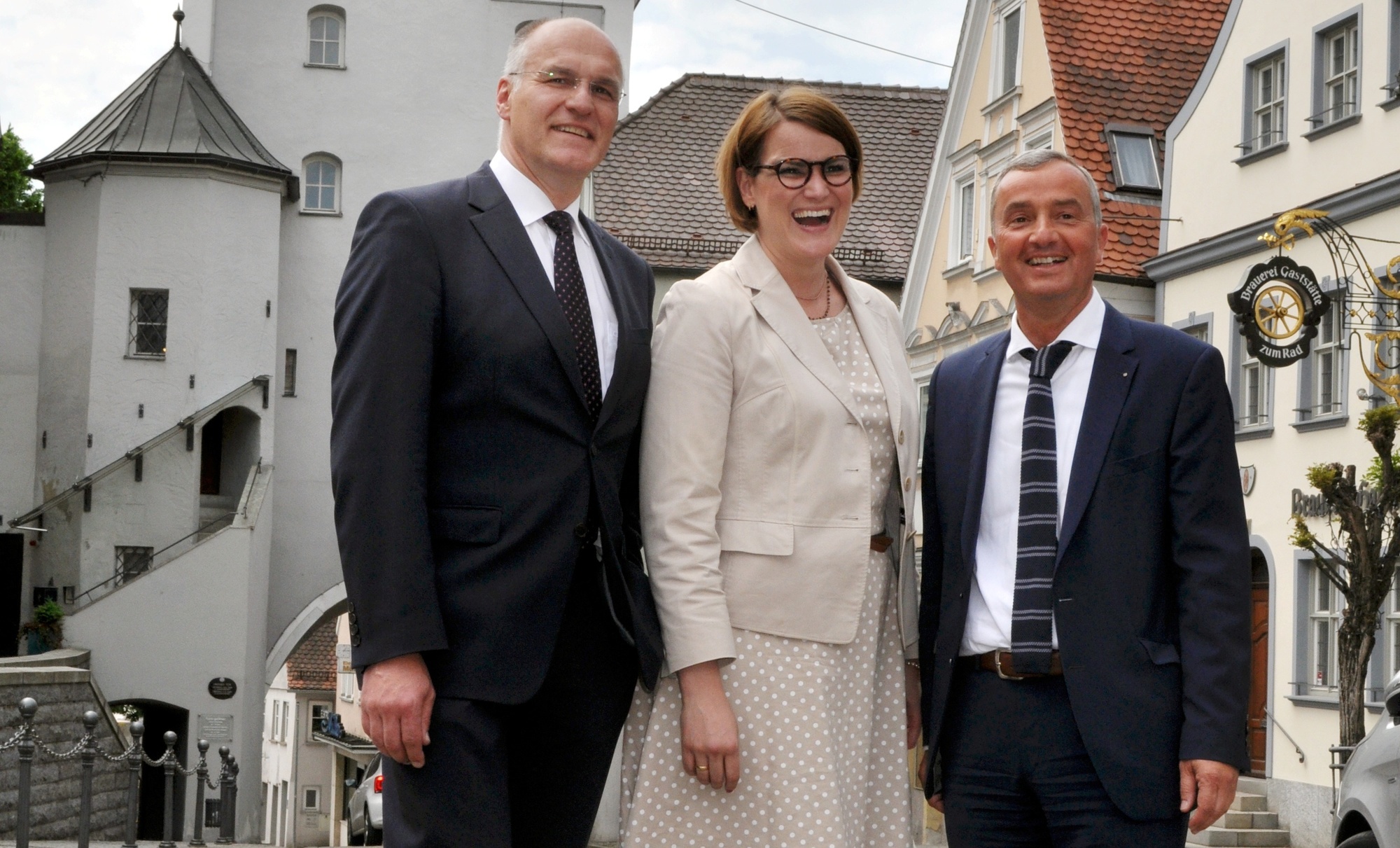 Dr. Kurt Gribl, Eva Weber, und Gerhard Jauernig. Foto: Peter Bergmair / Stadt Augsburg