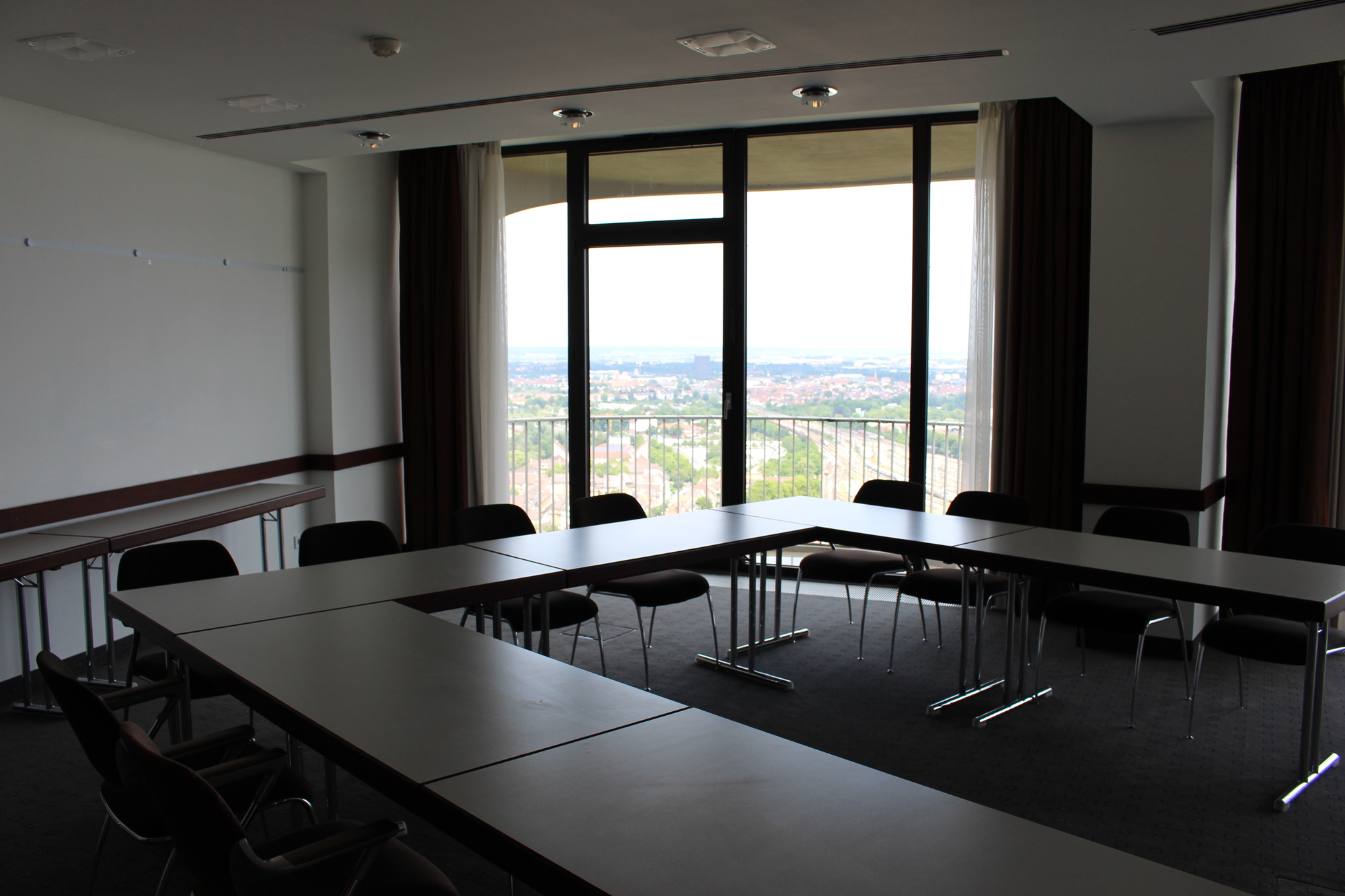 Konferenzraum auf der 34. Etage.