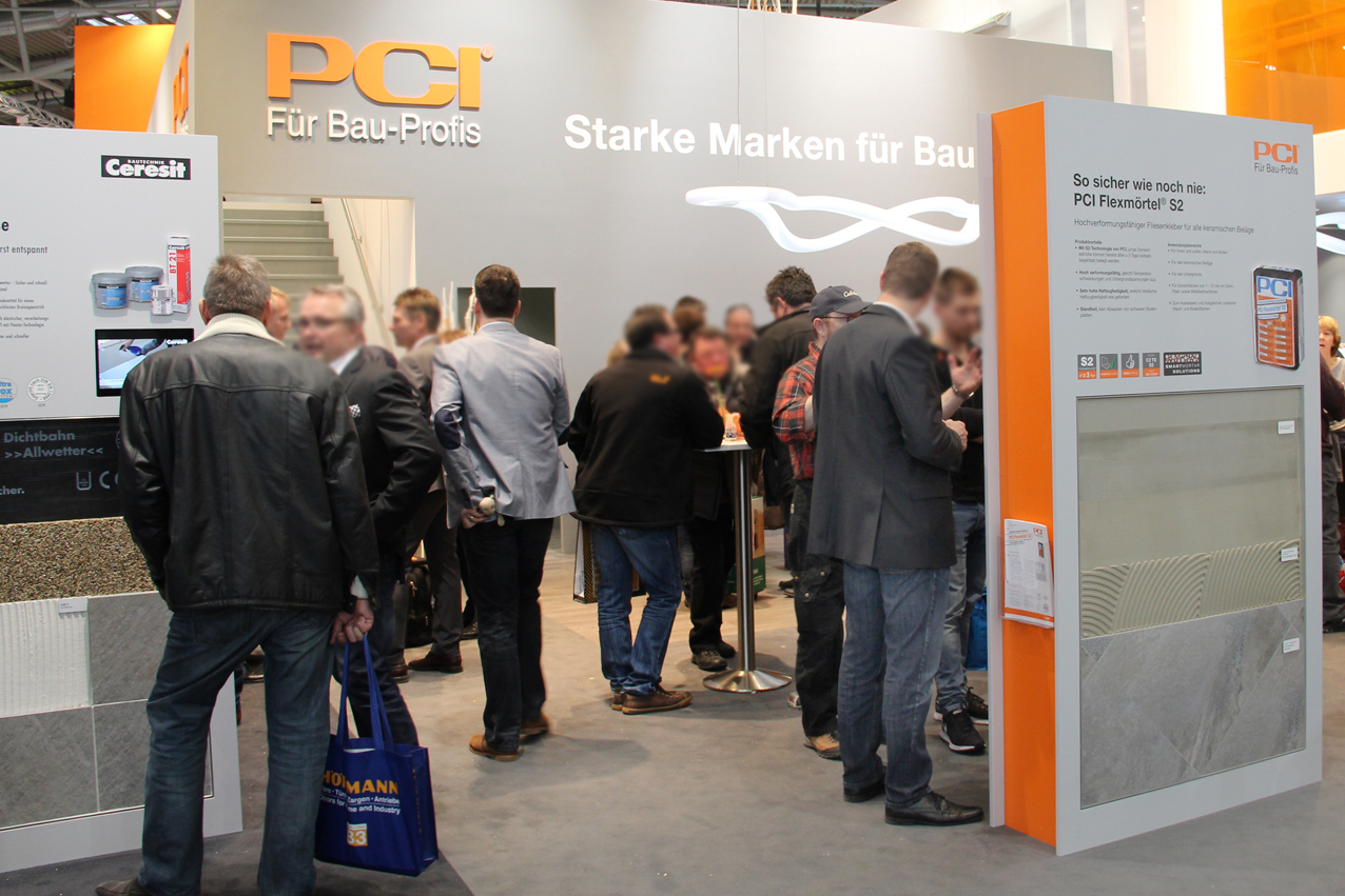 Beispiel PCI: Produktstelen machen Produkte erlebbar und schaffen „Kontaktpunkte“.
