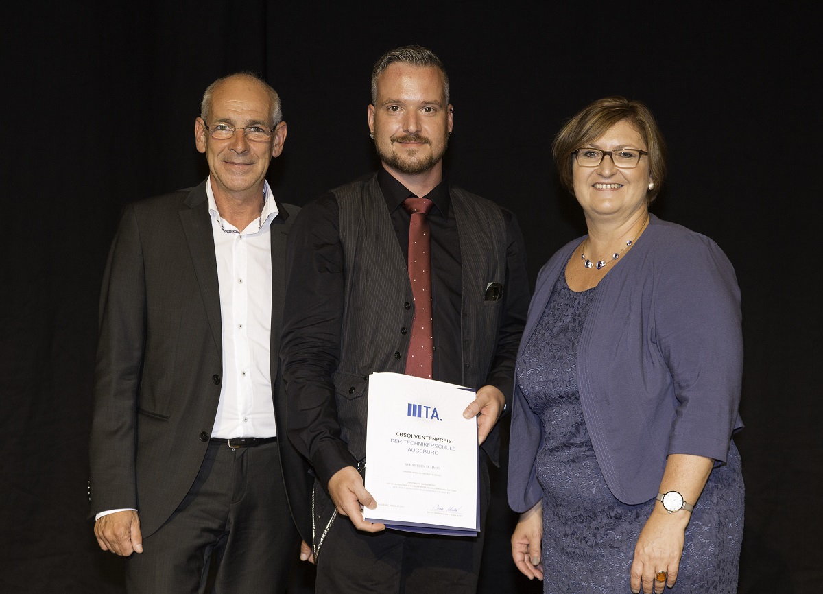 Auf der Abschlussfeier der Technikerschule Augsburg. Foto: Ch. Bleier / Technikerschule Augsburg