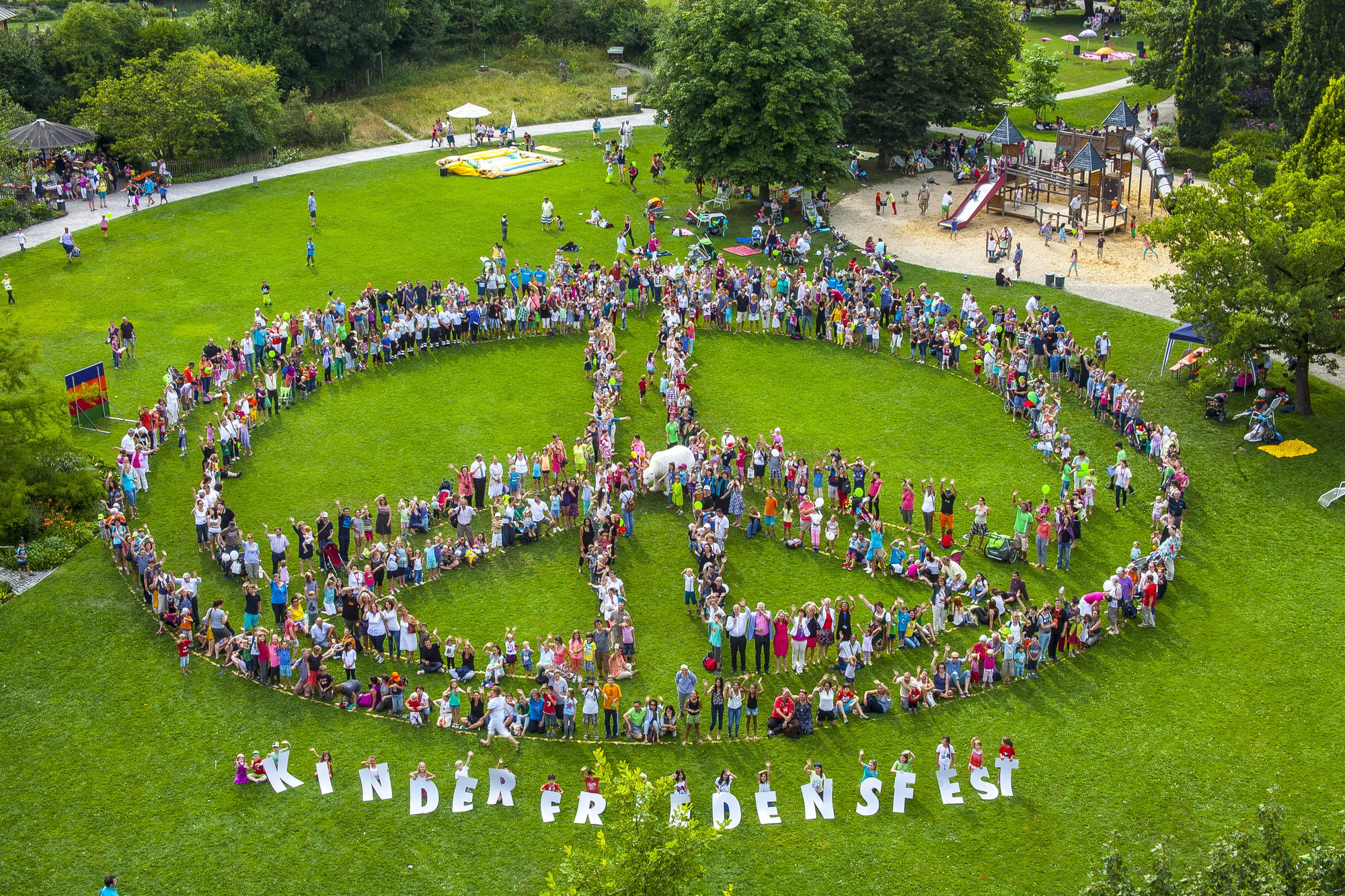 Kinderfriedensfest im Botanischen Garten und Zoo. Foto: Christian Menkel