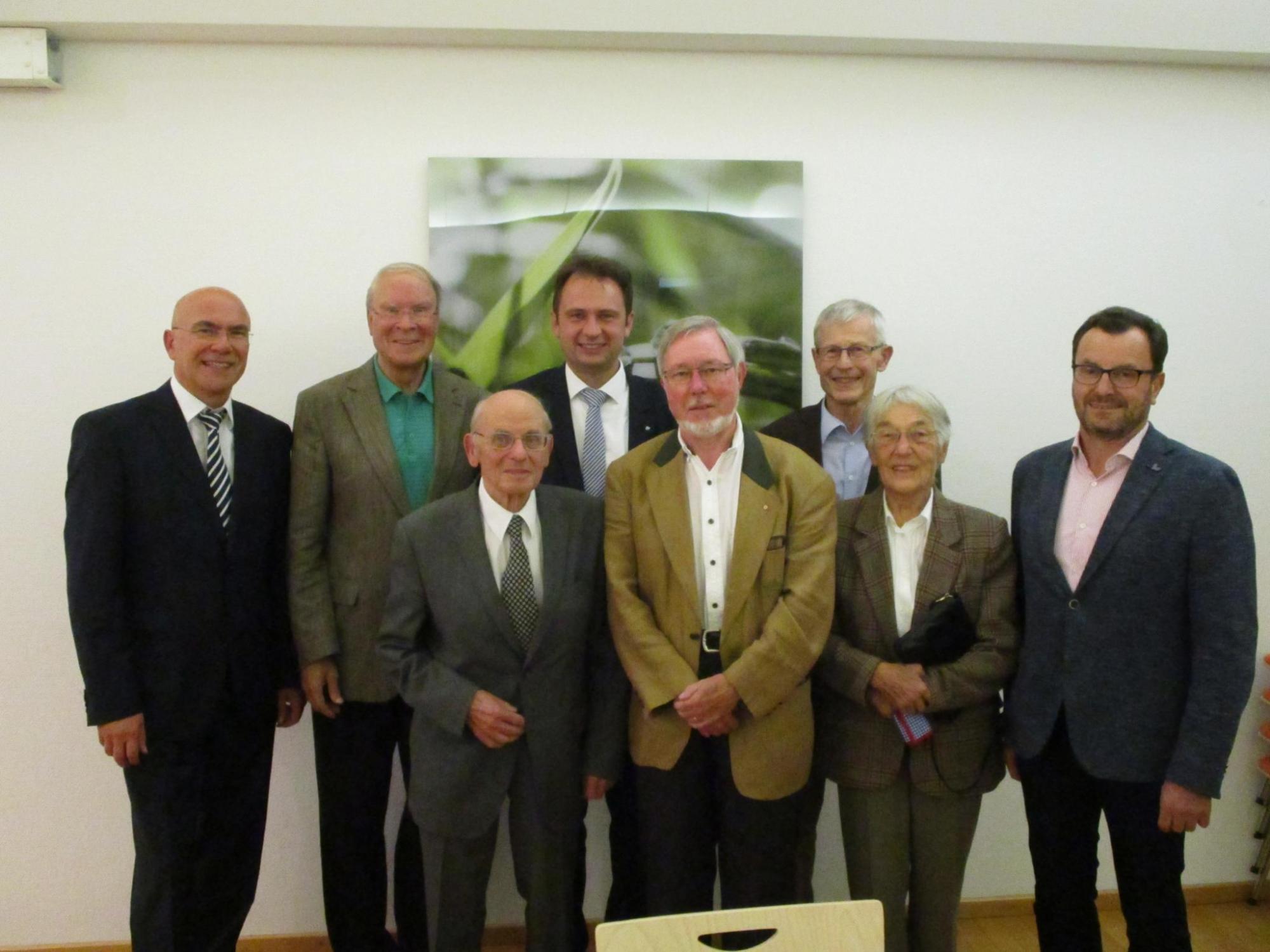 Der neue Vorstand des Fördervereins der Kreisklinik Dillingen. Foto: Kreisklinik Dillingen