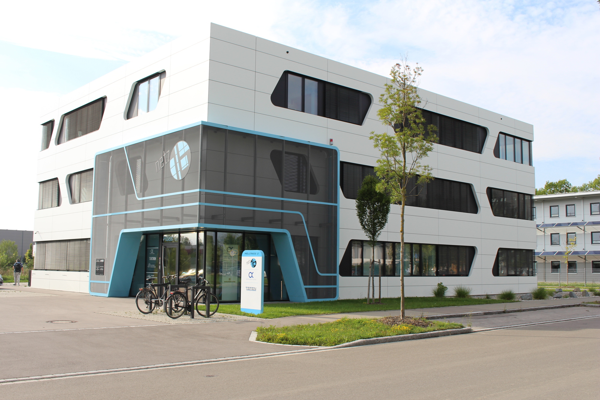 Die neue Firmenzentrale ist das Zuhause von Netz16 und alphasystems.