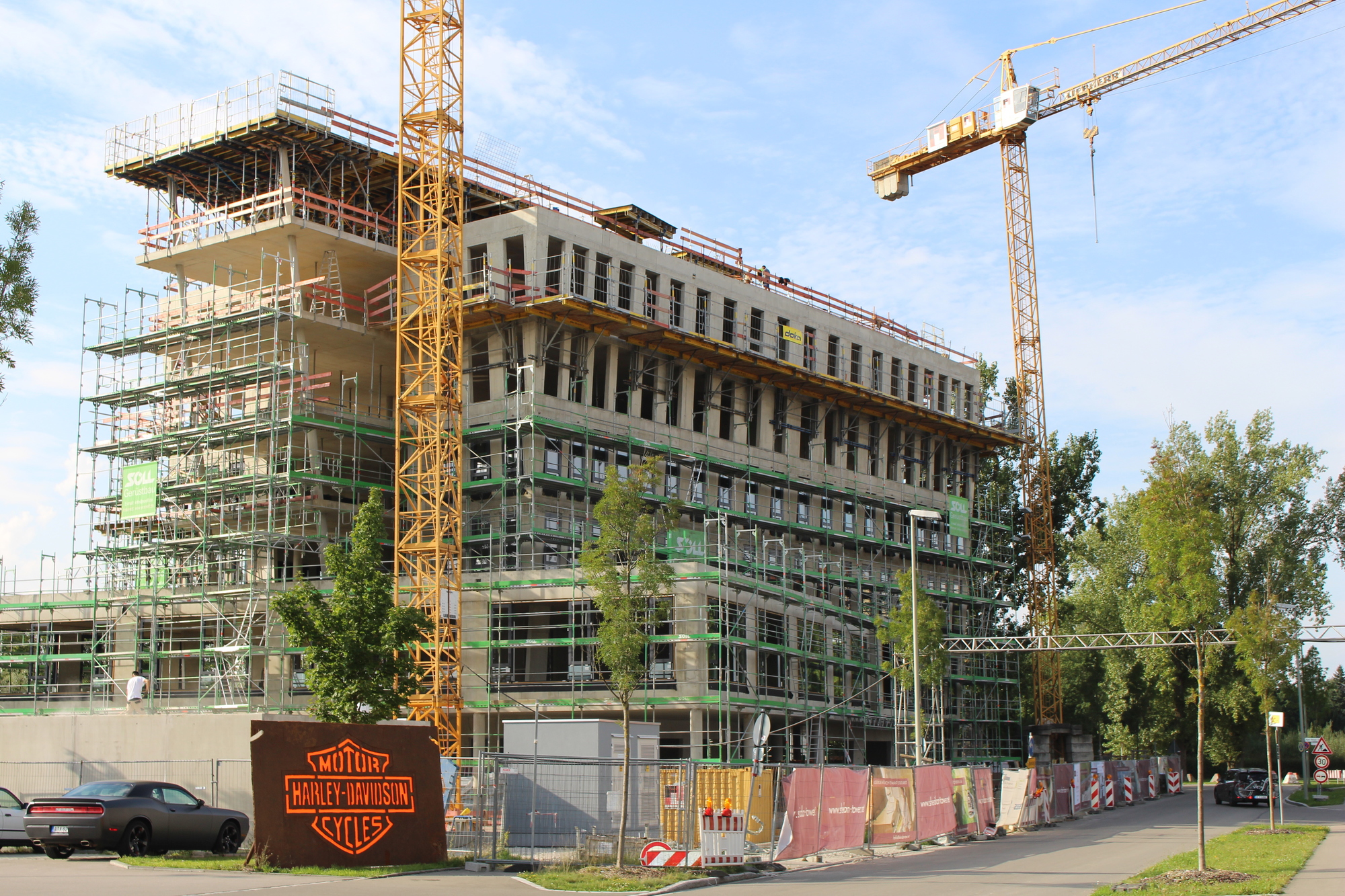 Der Sheridan Tower befindet sich noch im Bau. Foto: Rebecca Weingarten/B4B WIRTSCHAFTSLEBEN SCHWABEN