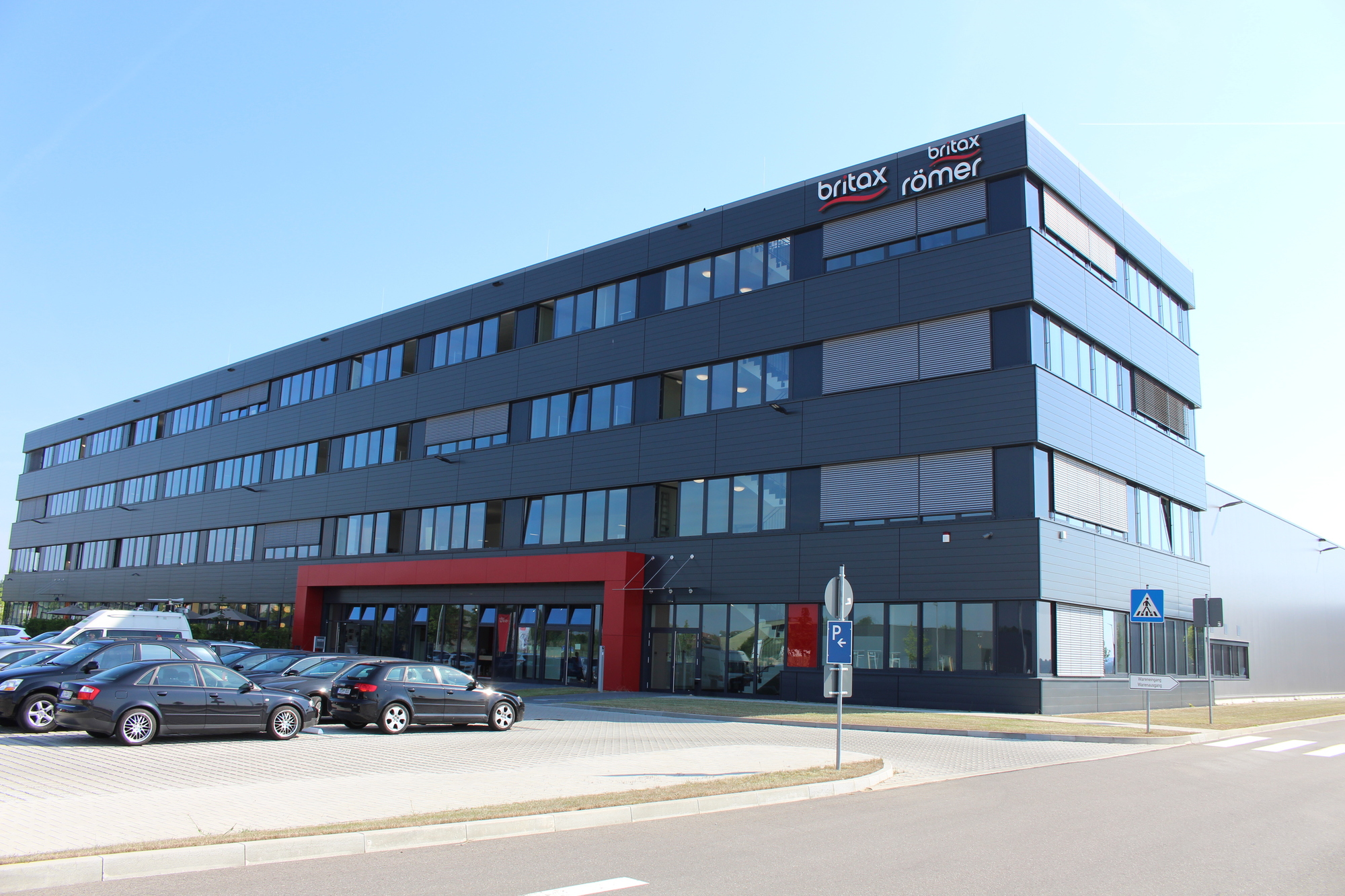 Der Britax Römer Standort in Leipheim. Foto: Iris Zeilnhofer/B4B WIRTSCHAFTSLEBEN SCHWABEN
