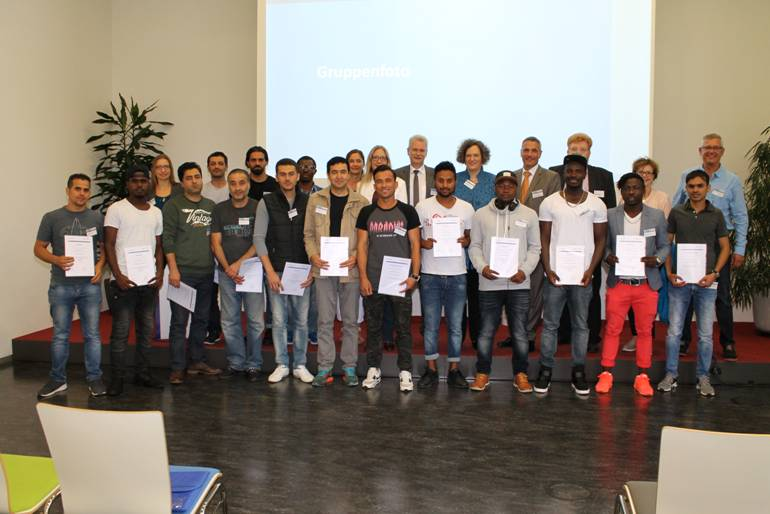 Die Absolventen der Qualifizierungsmaßnahme. Foto: Handwerkskammer Ulm
