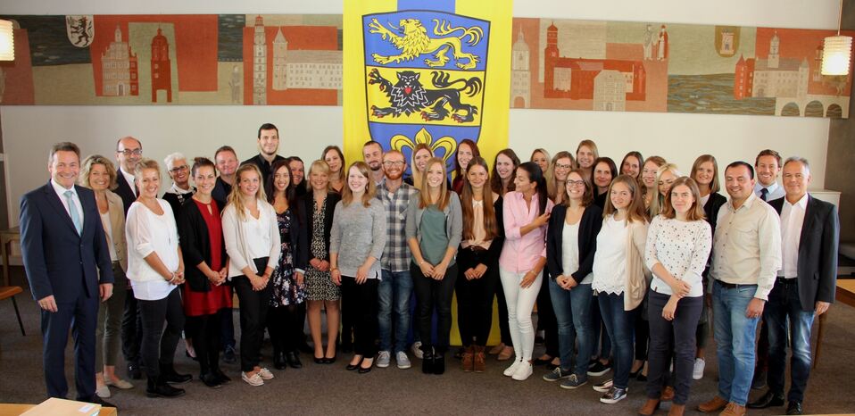 Schulbeginn: 34 neue Lehrer starten ihren Dienst in Dillingen - Dillingen - B4B Schwaben