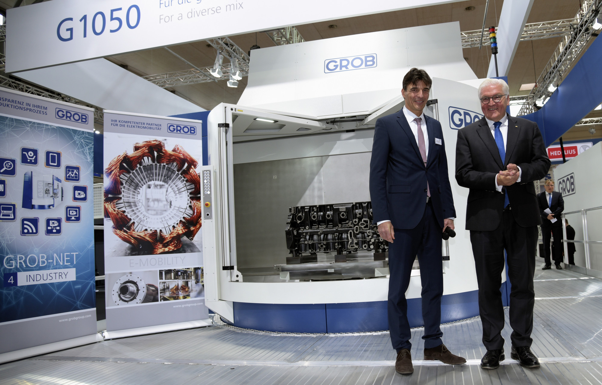 Christian Grob mit Frank-Walter Steinmeier. Foto: GROB-WERKE GmbH & Co. KG