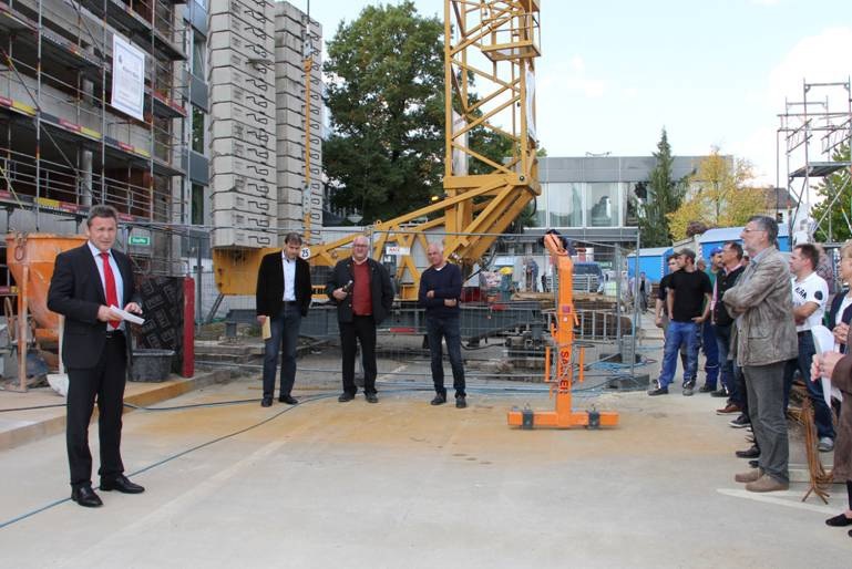 Das Richtfest zur Erweiterung des Landratsamtes. Foto: Landratsamt Dillingen