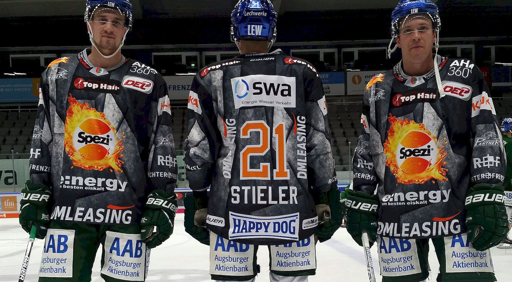 Die Augsburger Panther spielen am 3. November in besonderen Jersys. Foto: Augsburger Panther
