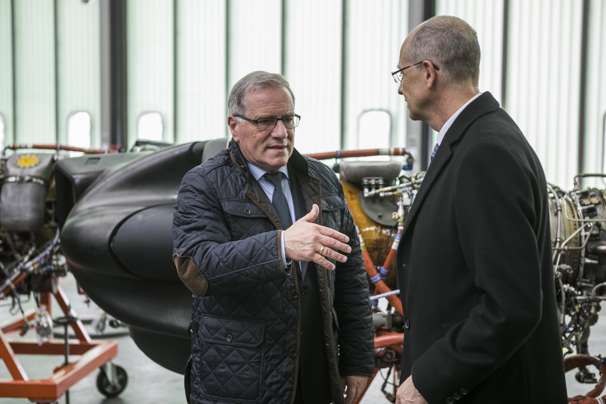 Johannes Hintersberger und Dr. Wolfgang Schoder. Foto: Airbus Helicopters