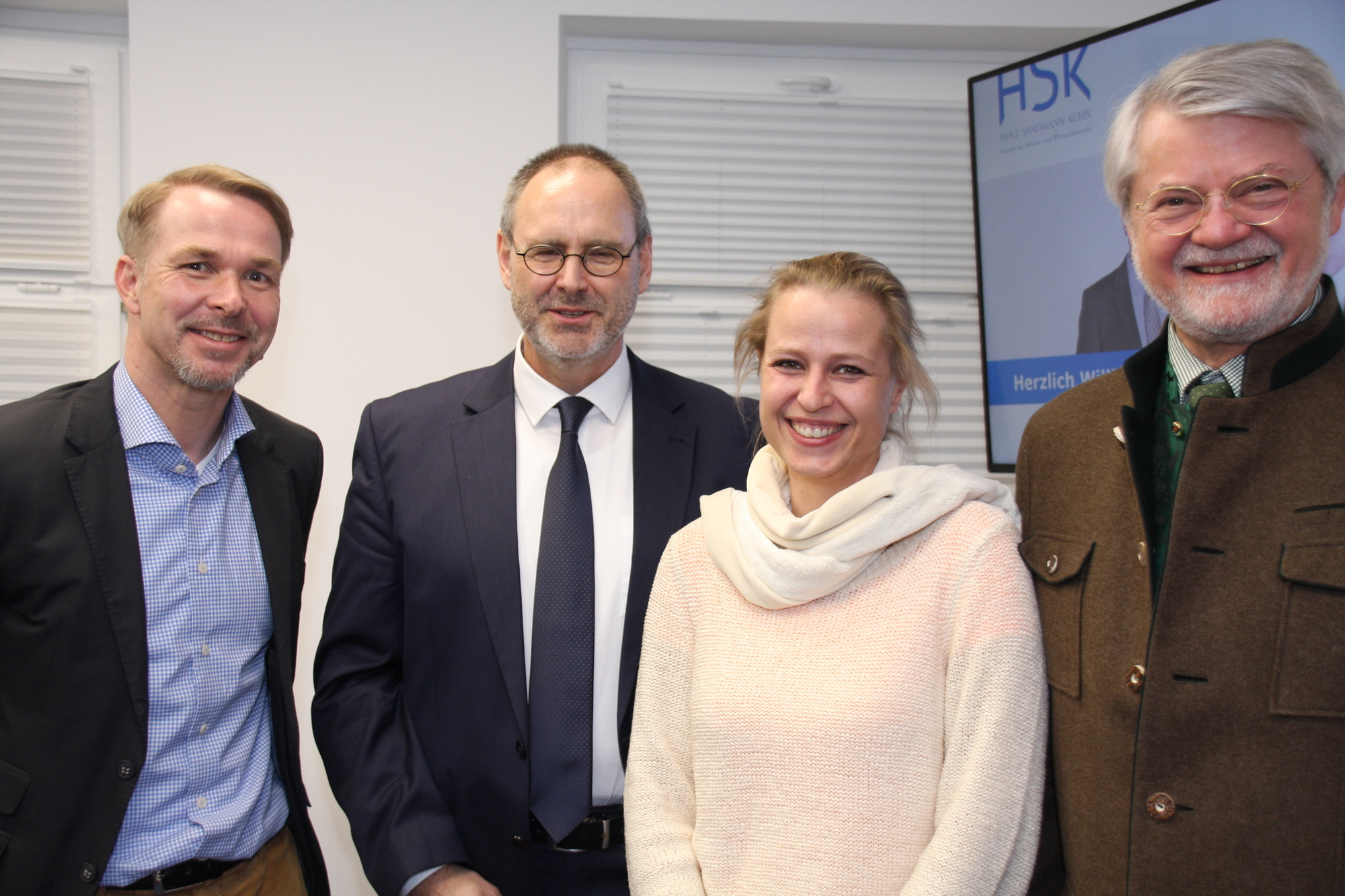 Dr. Michael Kühl, Michael Holz, Valesca Mayer und Rolf von Hohenhau. Foto: Friends Media Group