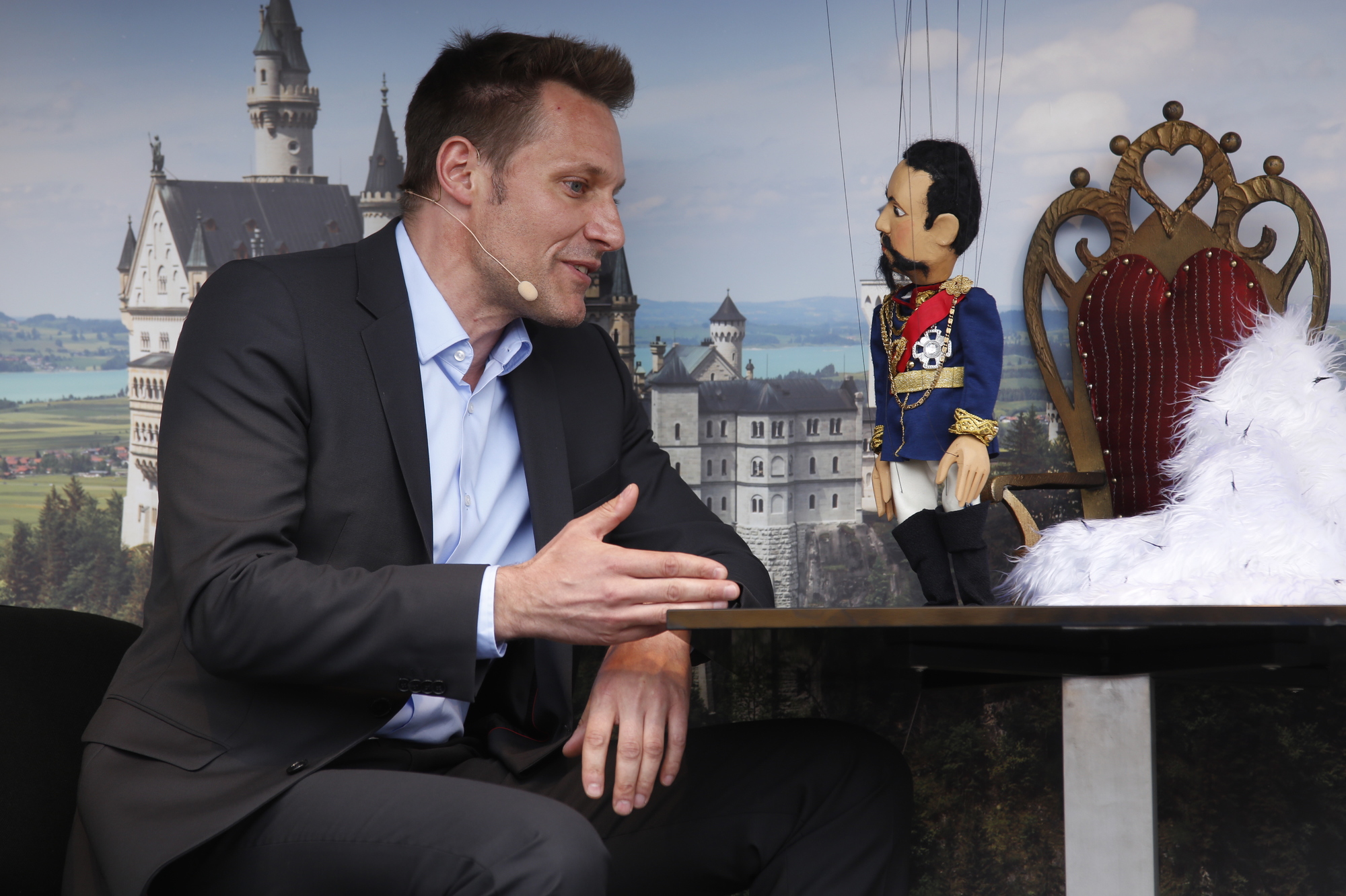 ... Ludwig Hartmann.