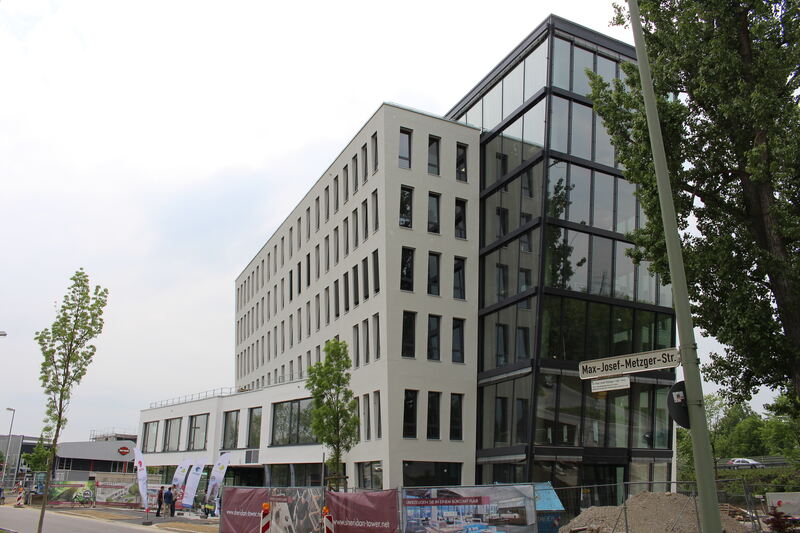 PreOpening Erster Blick in den Sheridan Tower Augsburg B4B Schwaben