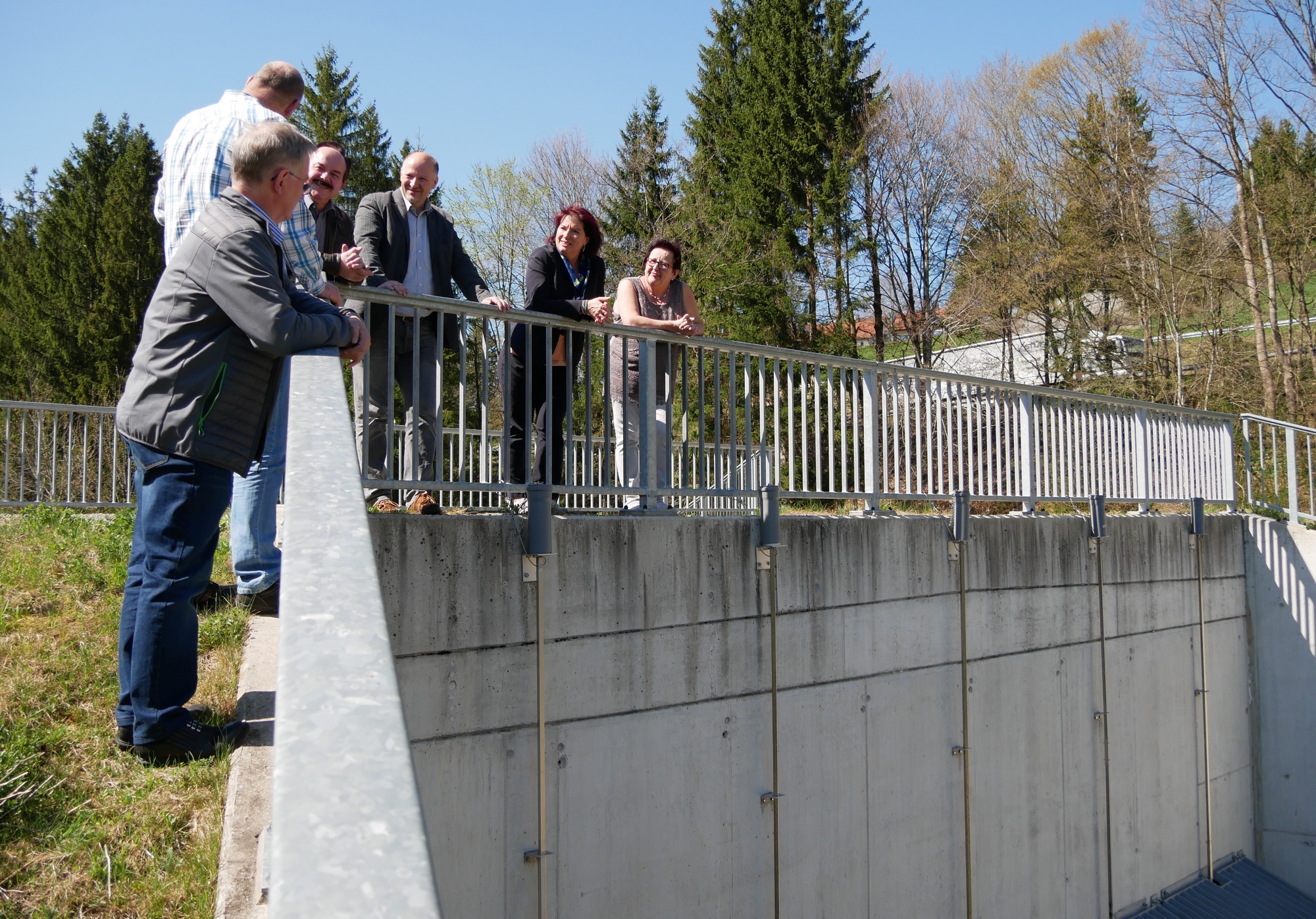 Landrätin Maria Rita Zinnecker zu Besuch in Bidingen. Foto: Landratsamt Ostallgäu