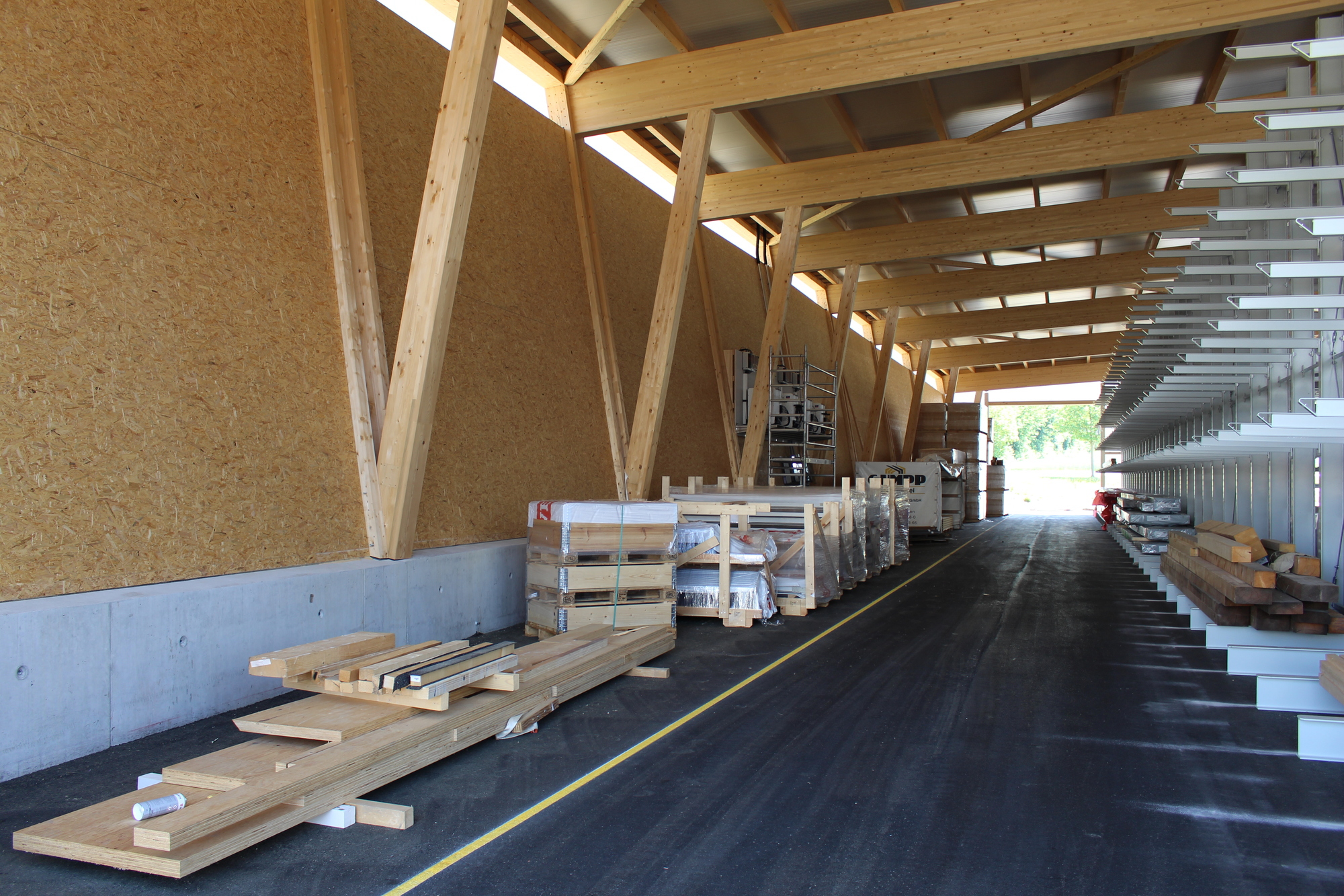 Blick in die neue Halle