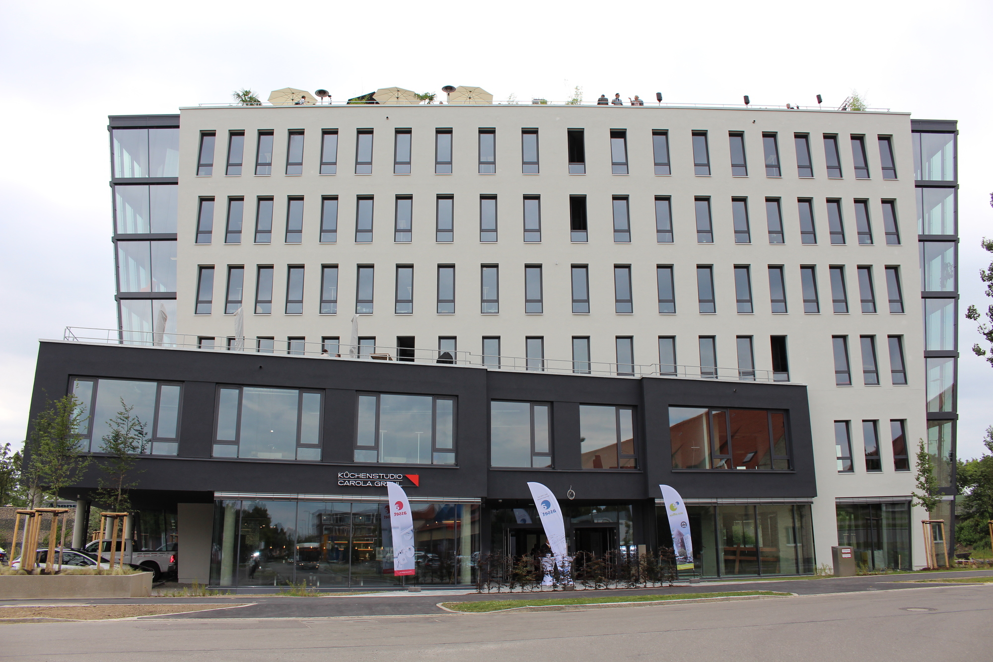 Der Sheridan Tower von außen. Foto: Angelina Märkl/ B4B WIRTSCHAFTSLEBEN SCHWABEN