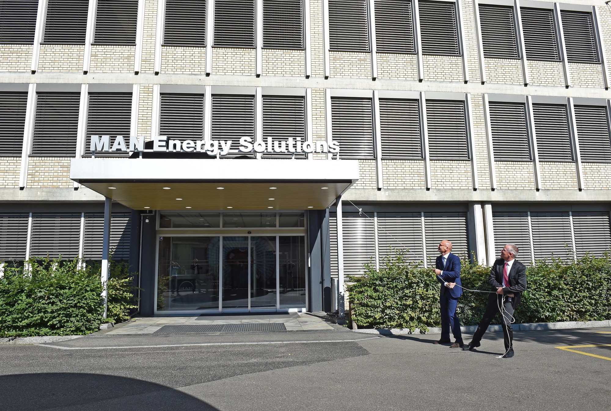 MAN Personalvorstand Wilfried von Rath bei der Enthüllung des neuen Namens in Zürich. Foto: MAN Energy Solutions