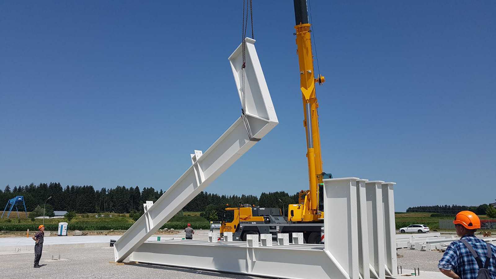 Auf der Baustelle in Marktoberdorf. Foto: Biedenkapp Stahlbau GmbH