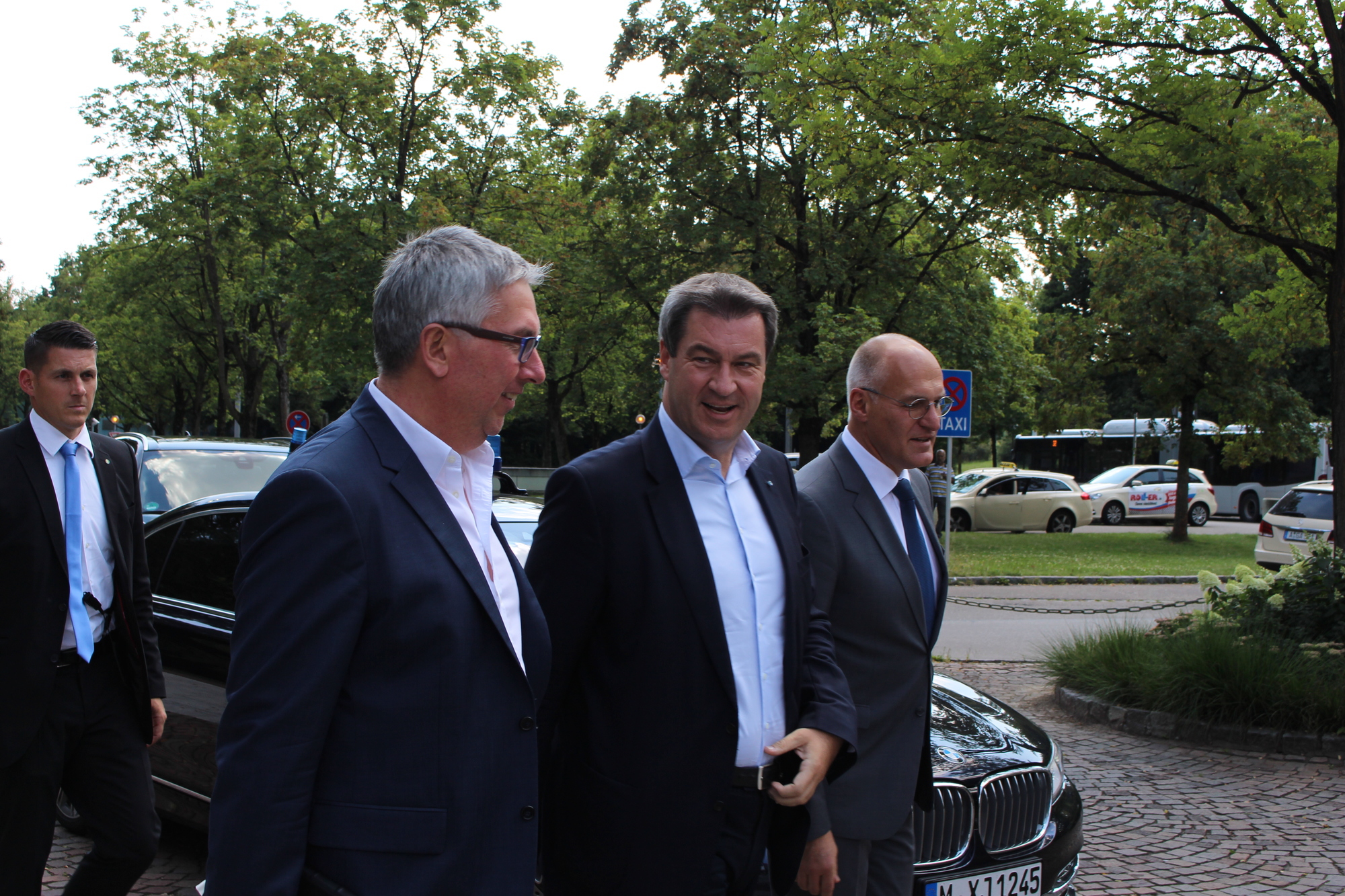 Alexander Schmidtke, Dr. Markus Söder, OB Dr. Kurt Gribl. Foto: Iris Zeilnhofer/B4B WIRTSCHAFTSLEBEN SCHWABEN